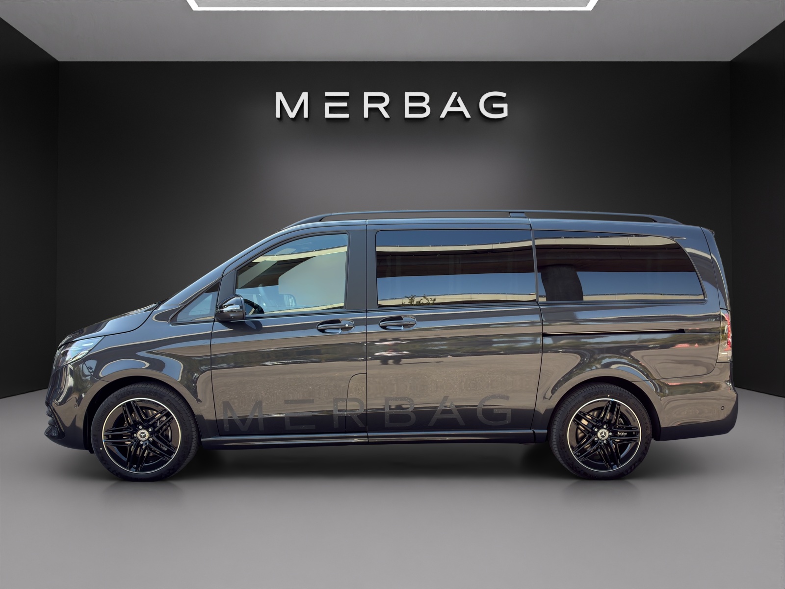 MERCEDES-BENZ V 300 d lang 4Matic Swiss Edition 9G-Tronic-image-2