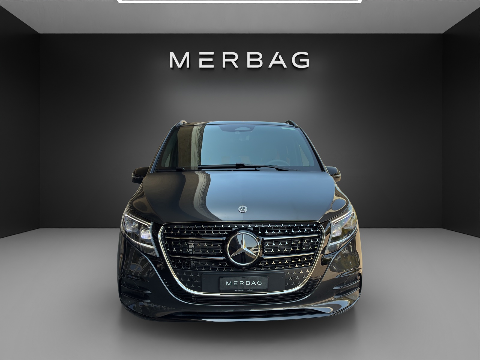 MERCEDES-BENZ V 300 d lang 4Matic Swiss Edition 9G-Tronic-image-1