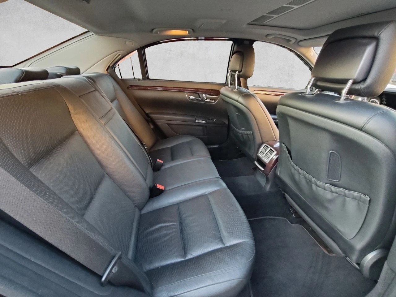 MERCEDES-BENZ S 500 L BlueEfficiency SS 4Matic 7G-Tronic-image-11