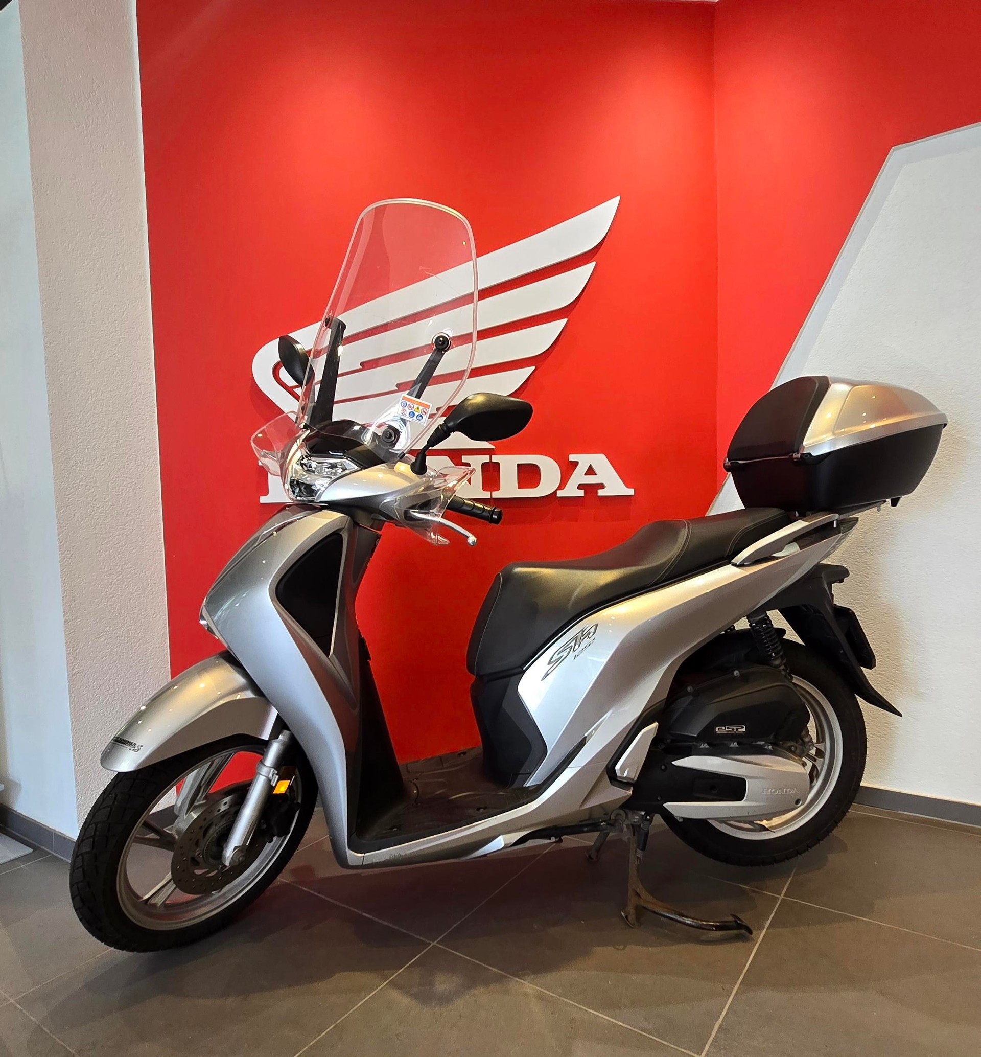 HONDA SH 125 i-image-1
