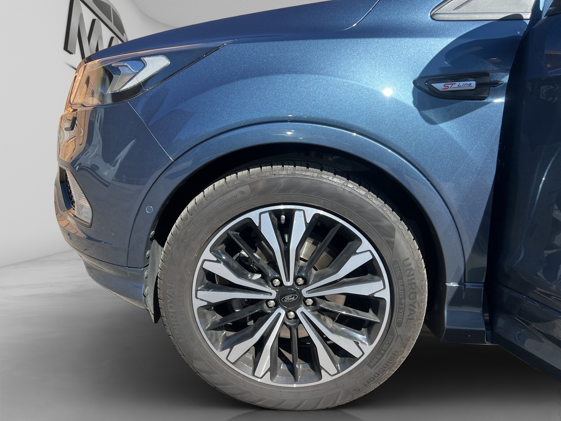 FORD Kuga 2.0 TDCi ST Line High 4WD PowerShift-image-13