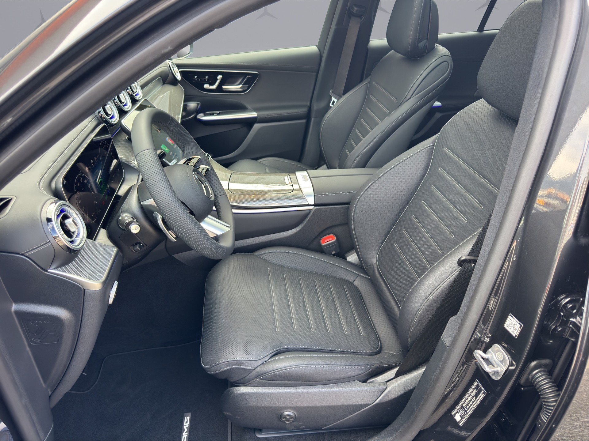 MERCEDES-BENZ GLC-Klasse X254 GLC 400 e EQ Star AMG Line 4matic-image-9