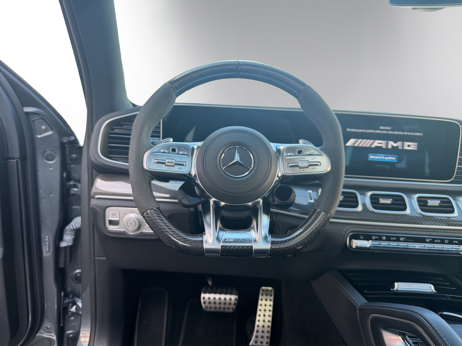 MERCEDES-BENZ GLE 63 S AMG 4Matic+-image-13