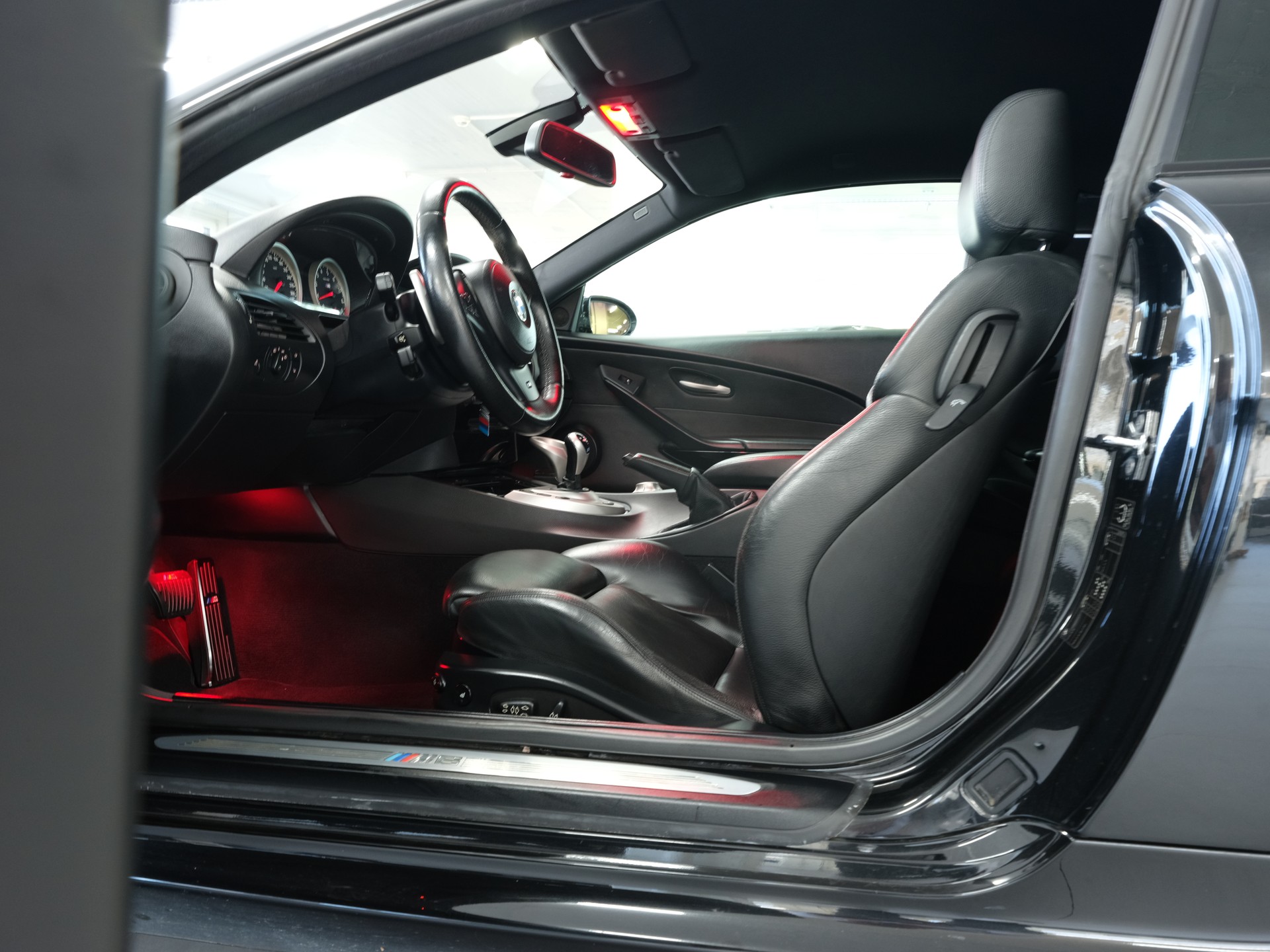 BMW M6 *Sportabgassanlage* *Rückfahrkamera* *Carplay*-image-20