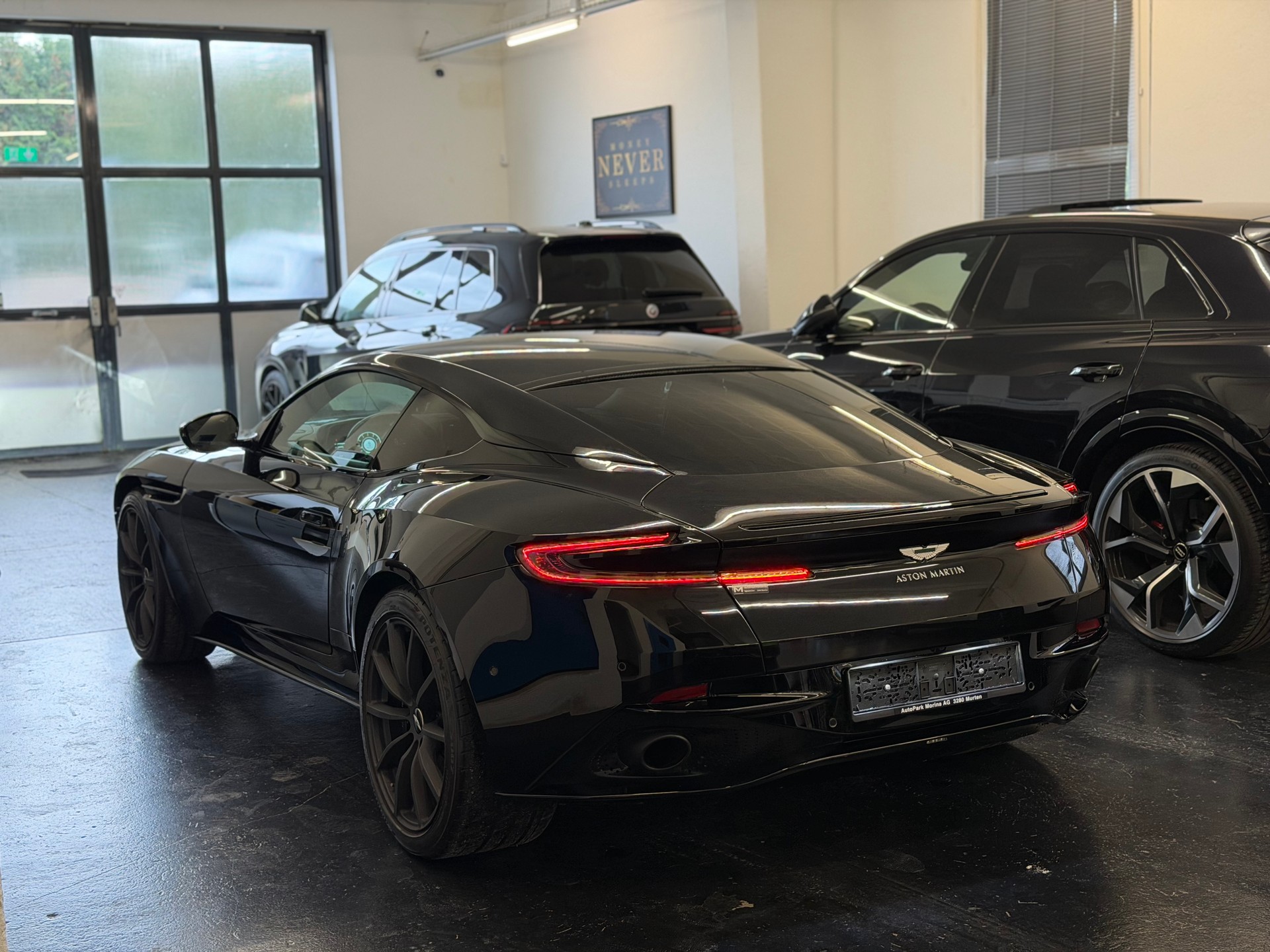 ASTON MARTIN DB11 V12 Touchtronic 3 AMR-image-13