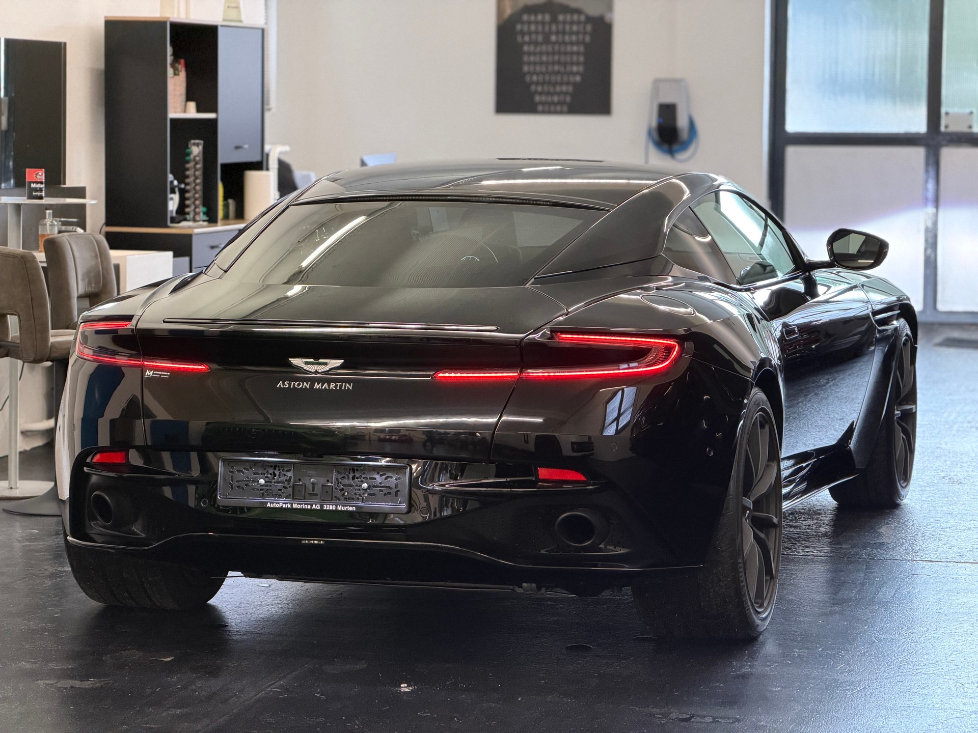 ASTON MARTIN DB11 V12 Touchtronic 3 AMR-image-11