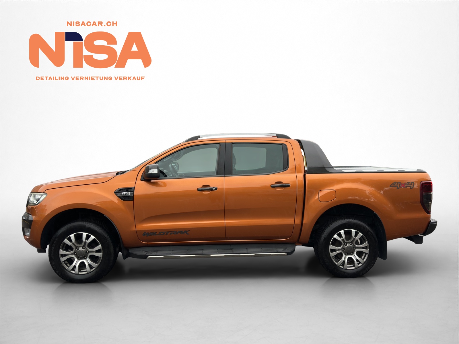 FORD Ranger Wildtrak 3.2 TDCi 4x4 A-showroom-element-3