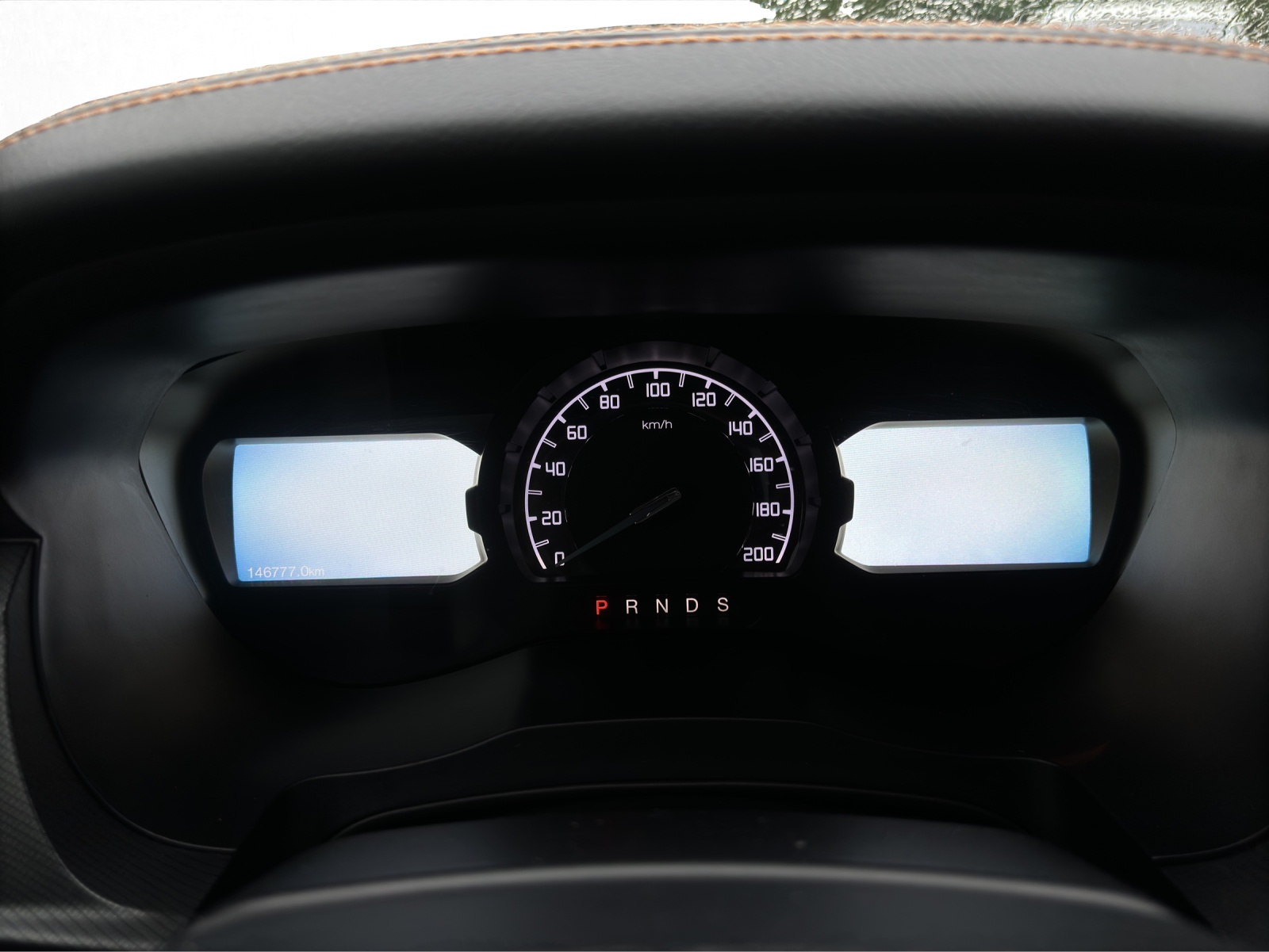FORD Ranger Wildtrak 3.2 TDCi 4x4 A-image-12