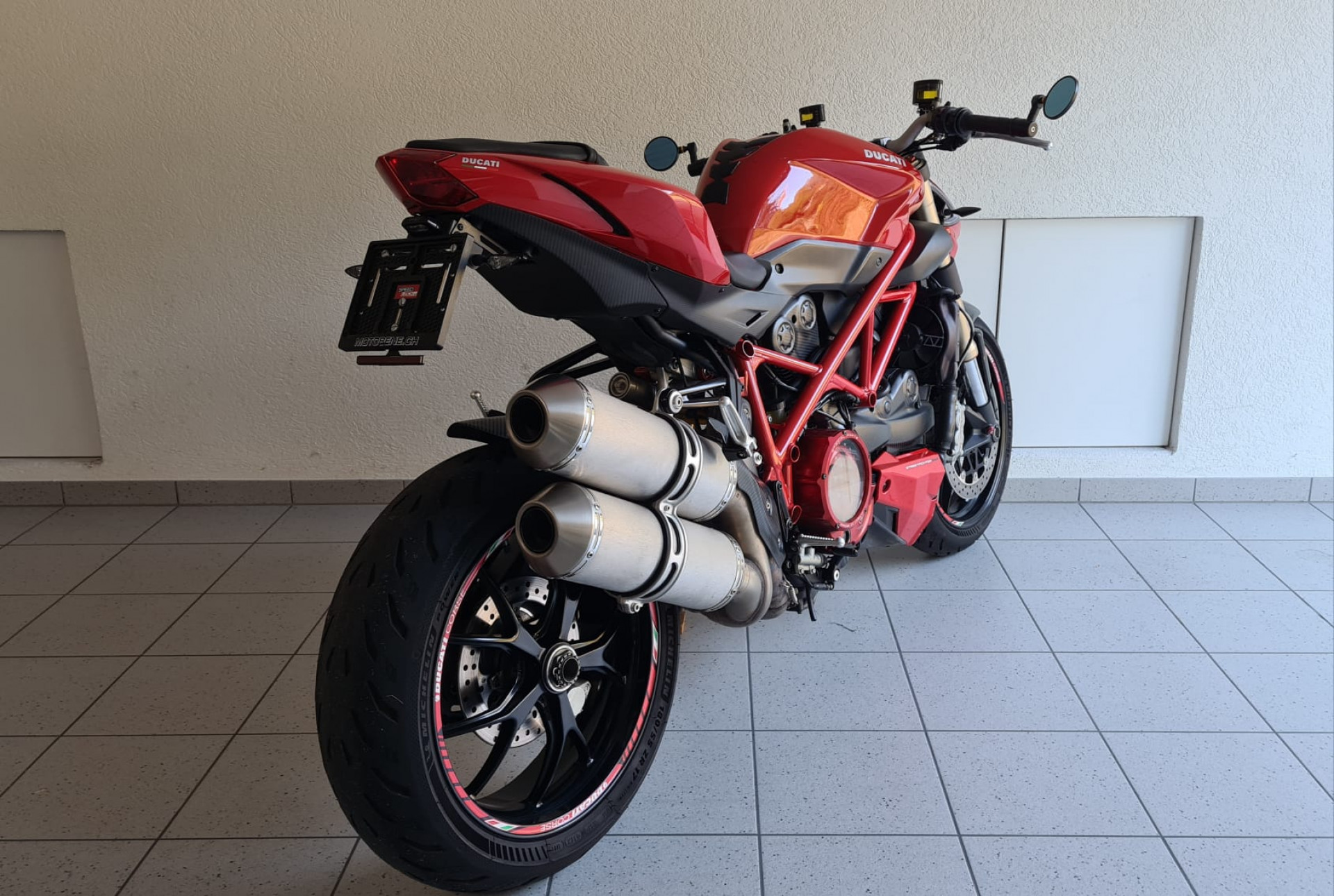 DUCATI Streetfighter 848-image-5