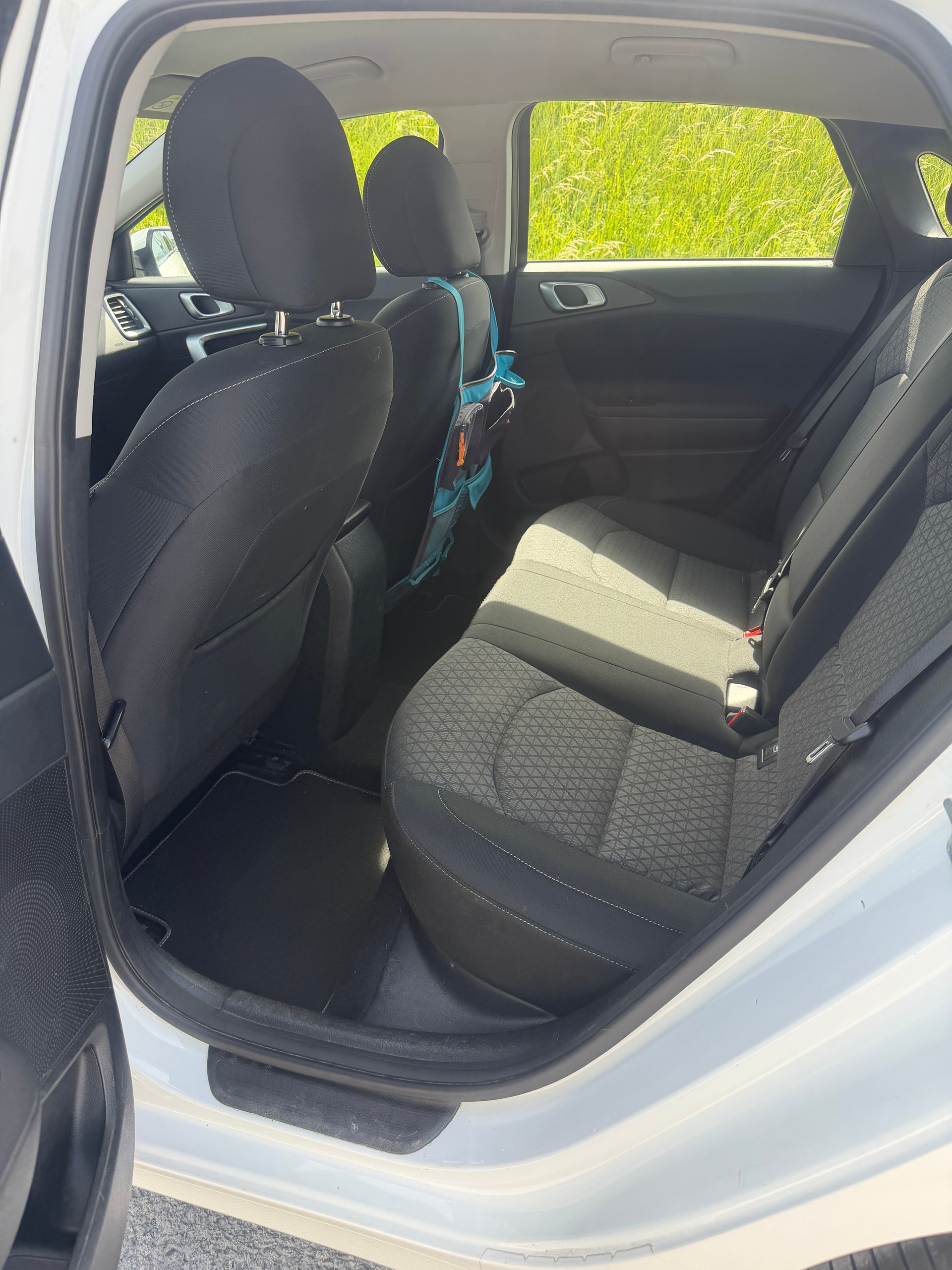 KIA Ceed 1.4 T-GDi Power 25+-image-10
