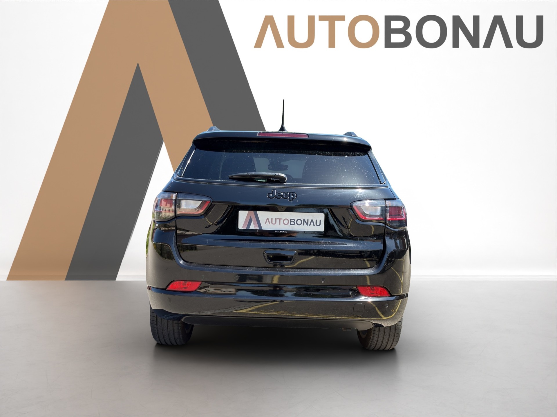 JEEP Compass 1.5 Turbo Summit MHEV-showroom-element-3