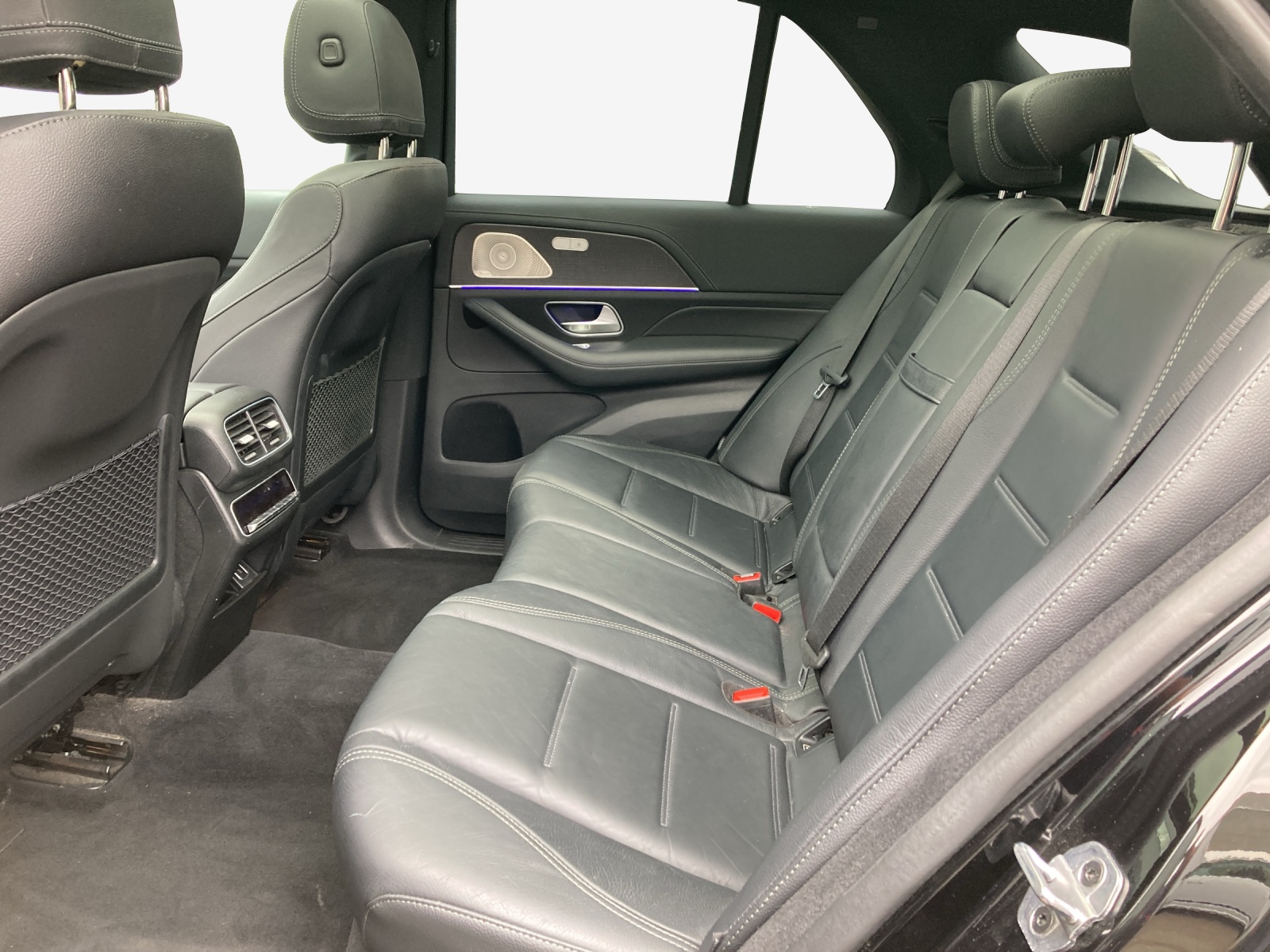 MERCEDES-BENZ GLE 300 d 4Matic AMG Line 9G-Tronic-image-11