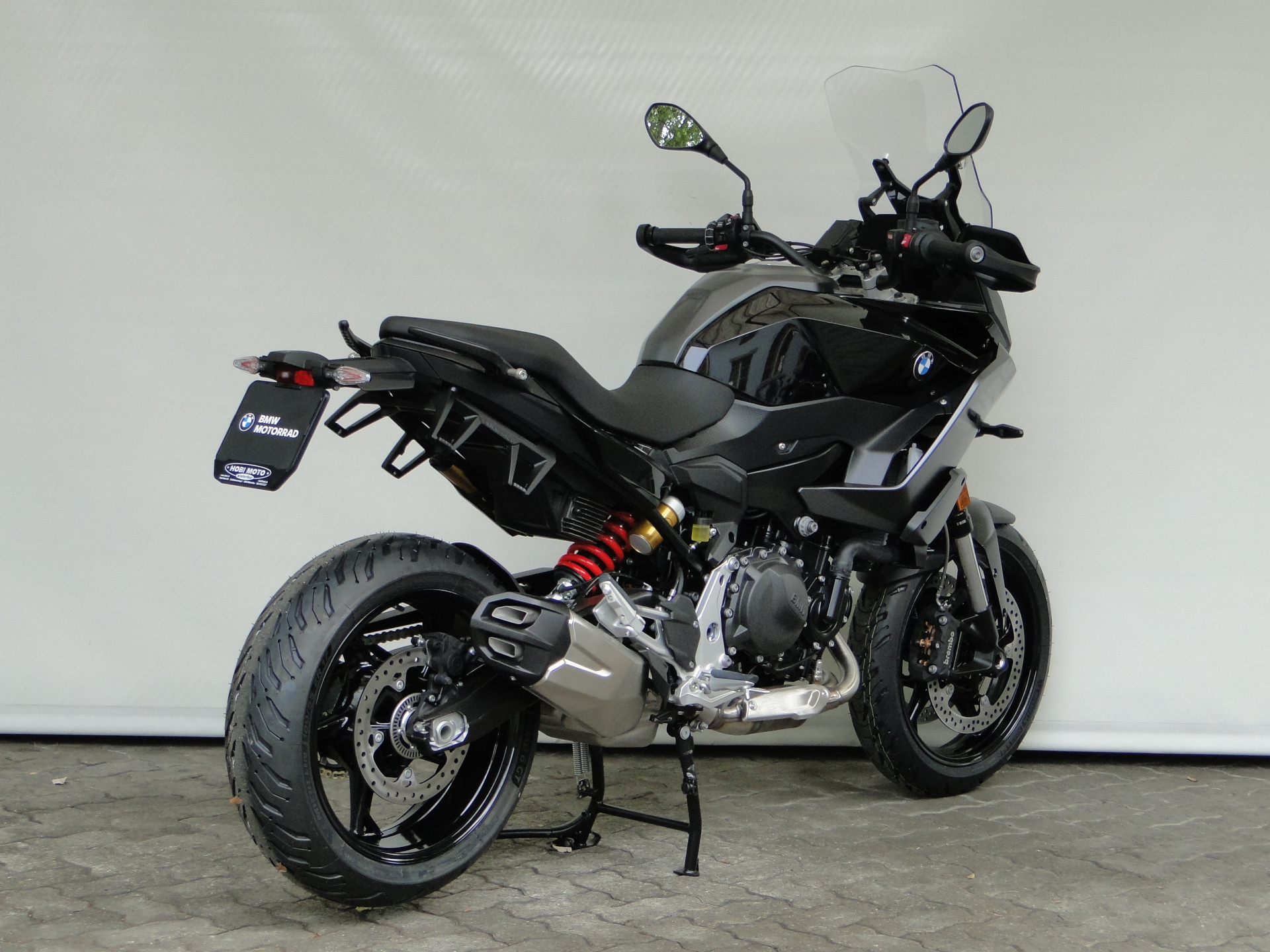 BMW F 900 XR A2 Triple Black-image-3