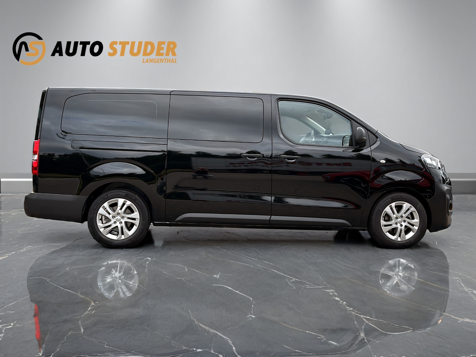 OPEL Vivaro Kombi L 2.0 D 2.9 t-showroom-element-3