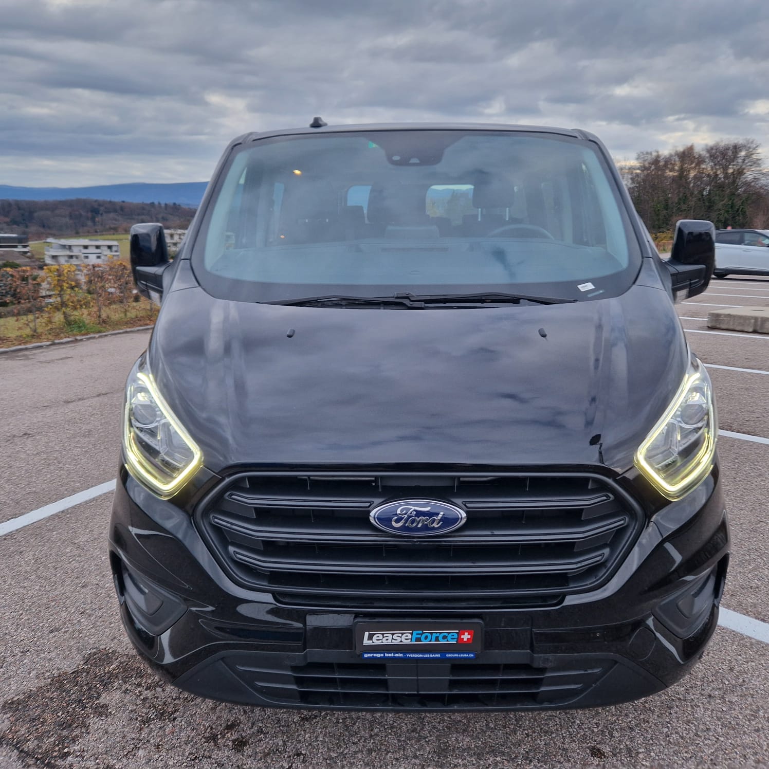 FORD Transit Custom 320 L2H1 Trend A-image-21