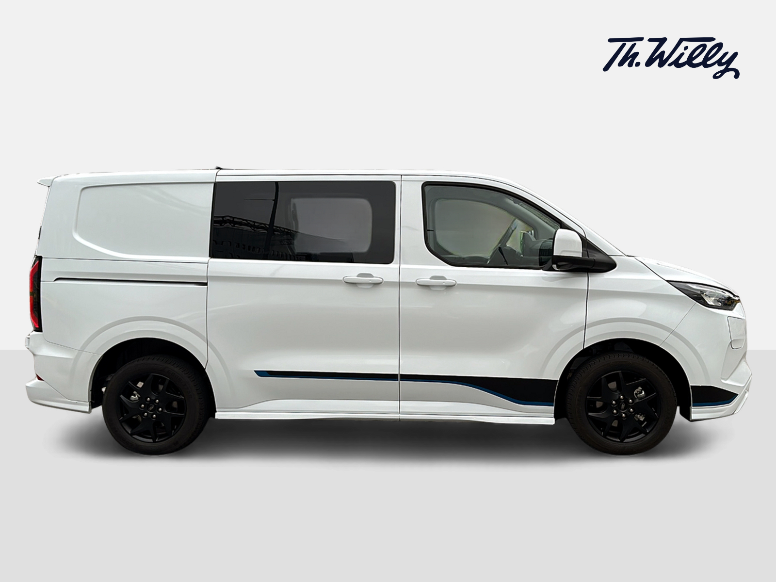 FORD E-Transit C Van 320 L1 Sport-image-5