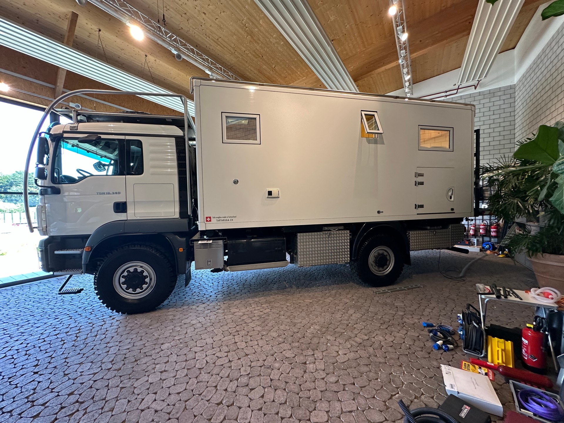 MAN 18.340 4x4 mit 3 Sperren-image-3