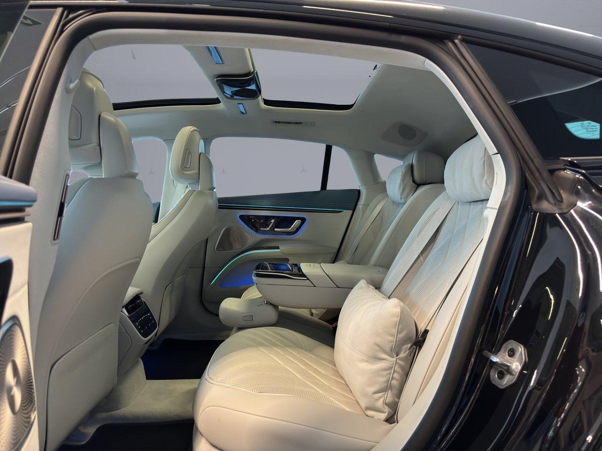 MERCEDES-BENZ EQS 580 AMG Executive Edition 4matic-image-9