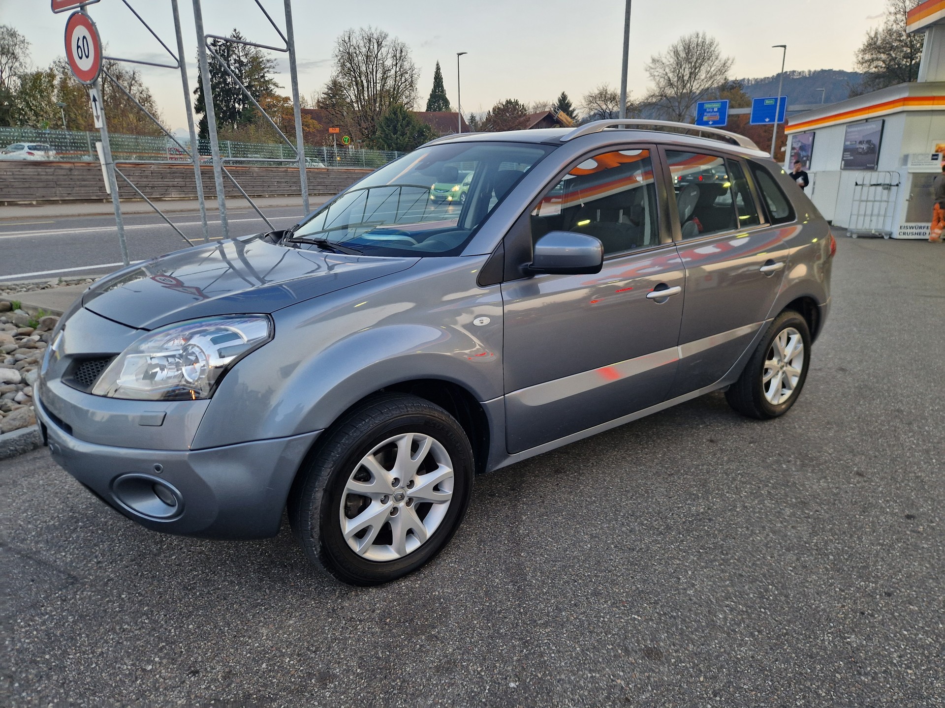 RENAULT Renault Koleos 2.0 dci inkl. AHK 2.0t-image-1