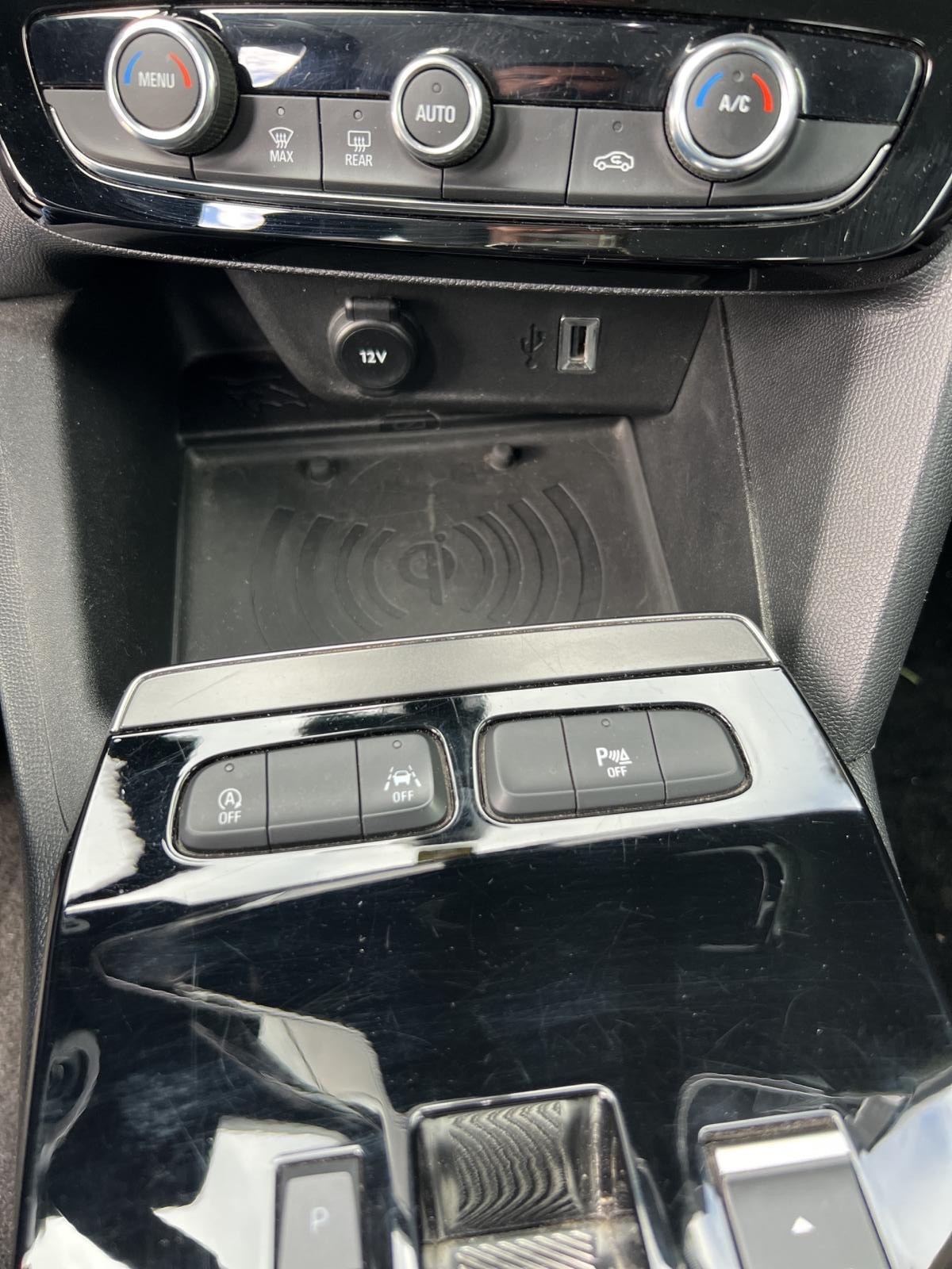 OPEL Mokka 1.2 Direct Injection Turbo Elegance Aut.-image-11