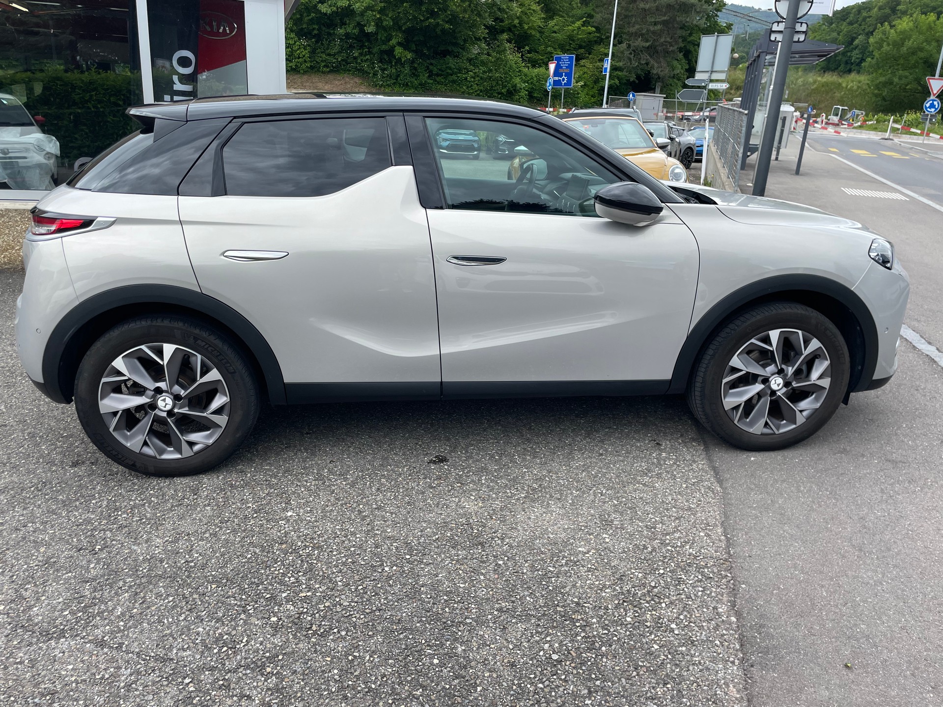 DS AUTOMOBILES DS 3 Crossback E-Tense 136 SO Chic-image-1