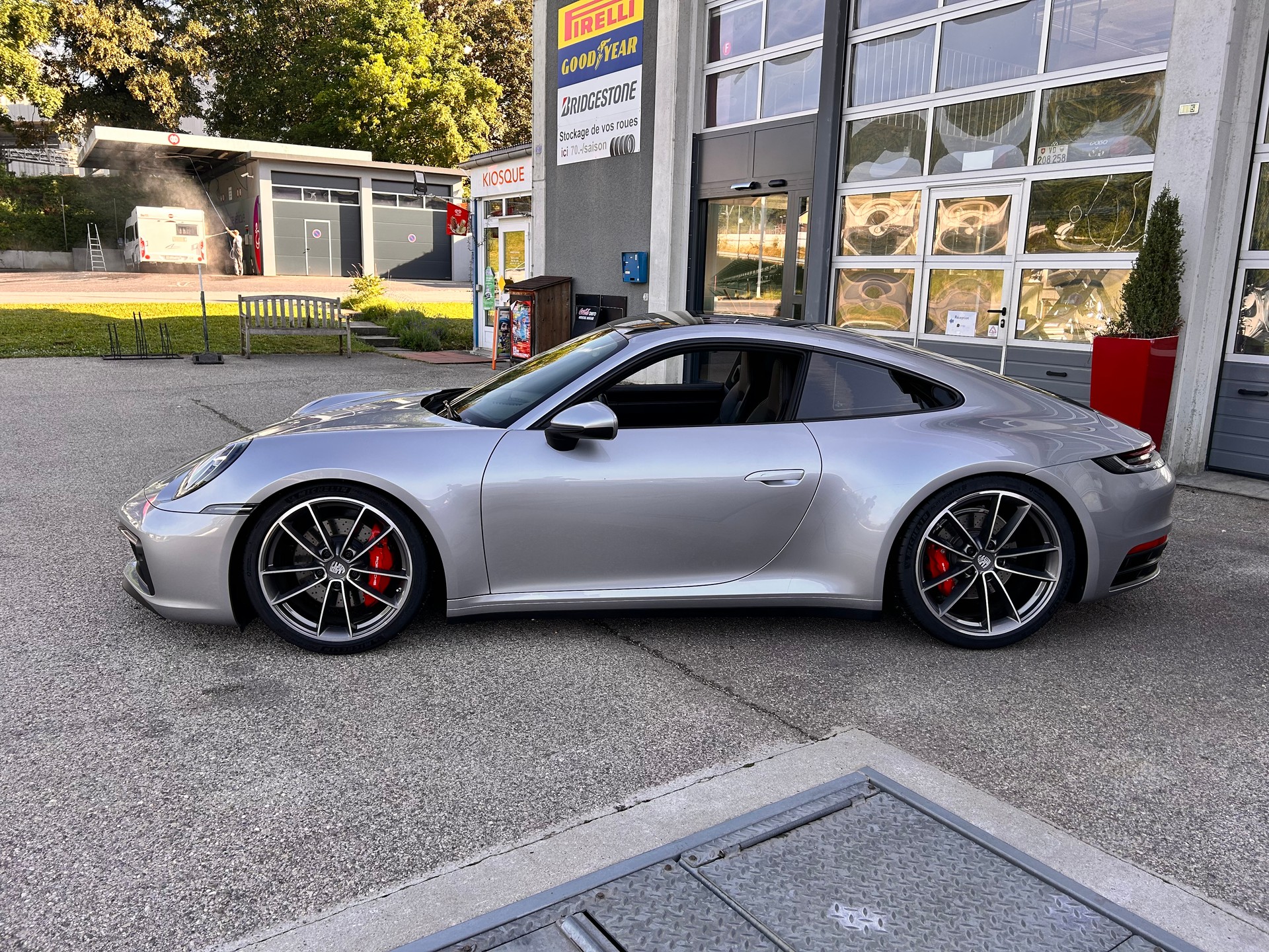 PORSCHE 911 Carrera 4S PDK-image-1