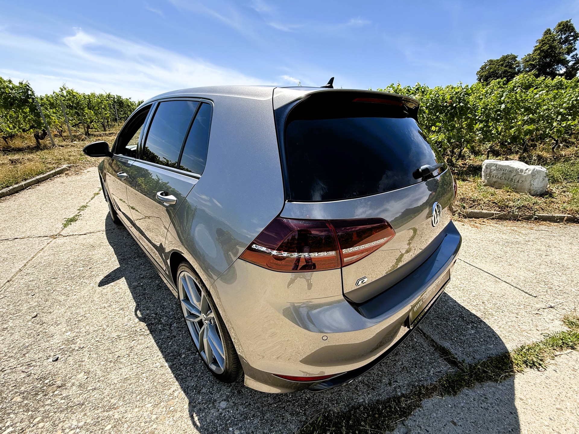VW Golf 2.0 TSI R 4Motion-image-8