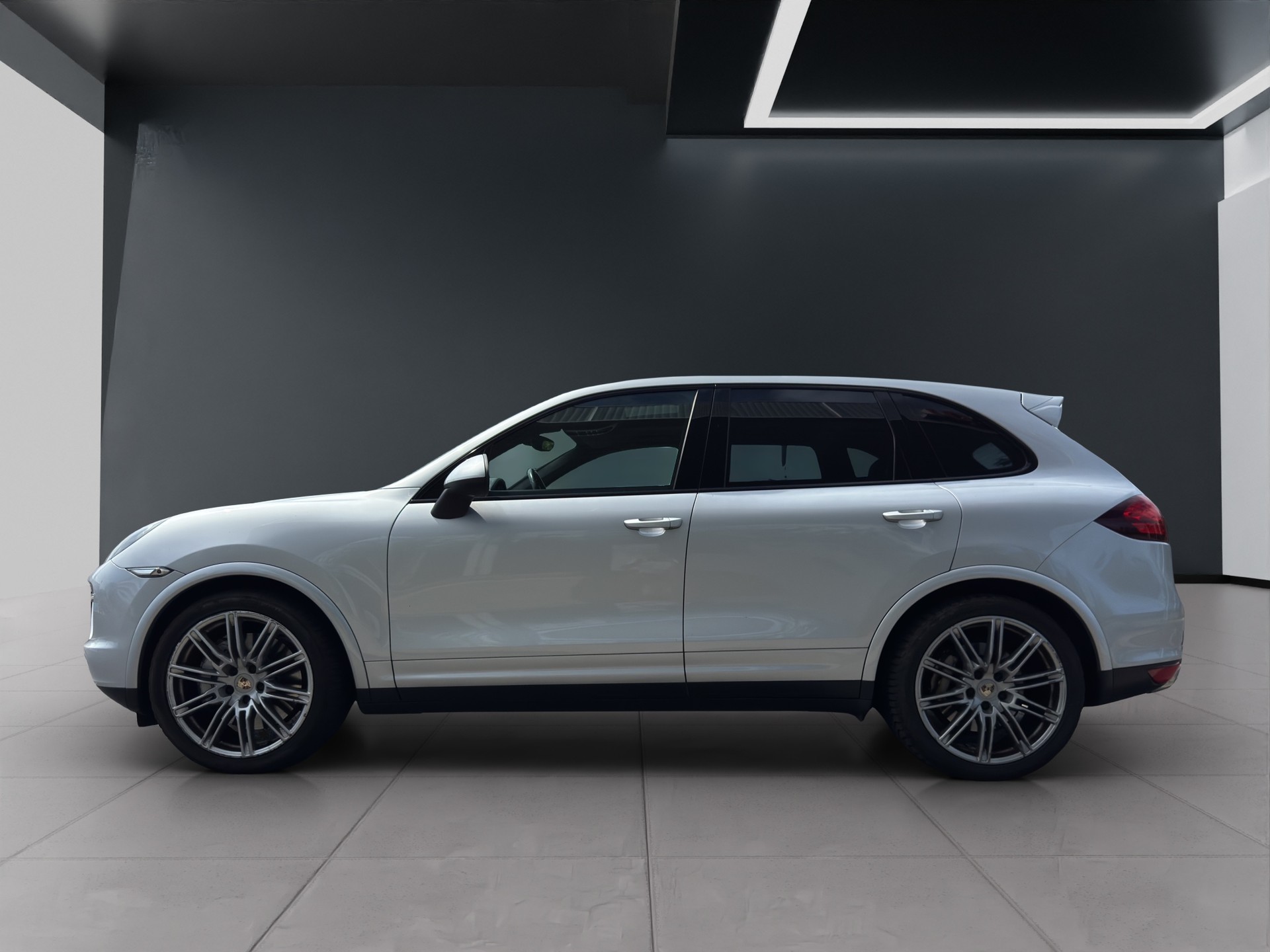 PORSCHE CAYENNE TURBO-image-6