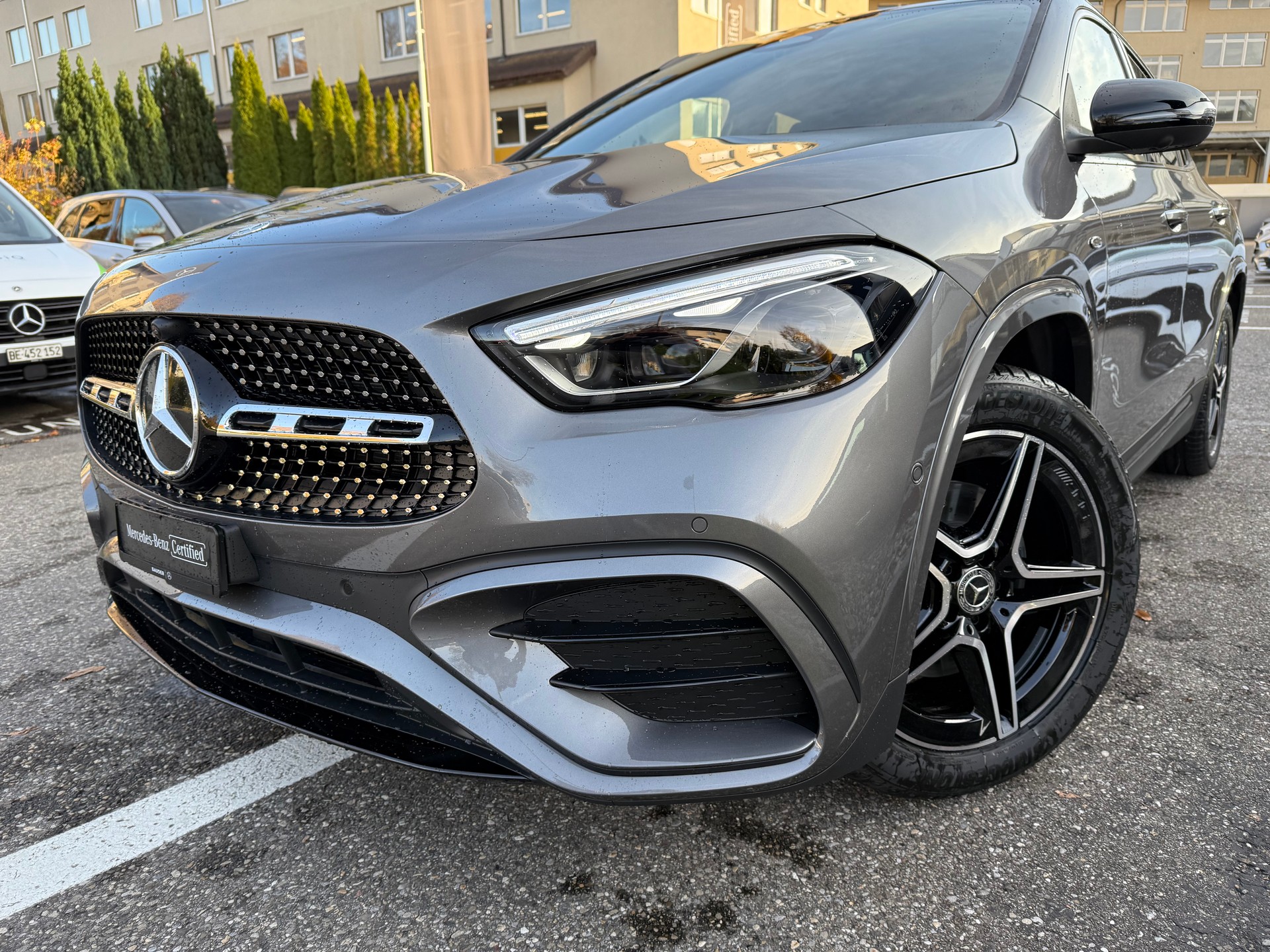 MERCEDES-BENZ GLA 250 e EQ Star 8G-DCT-image-9
