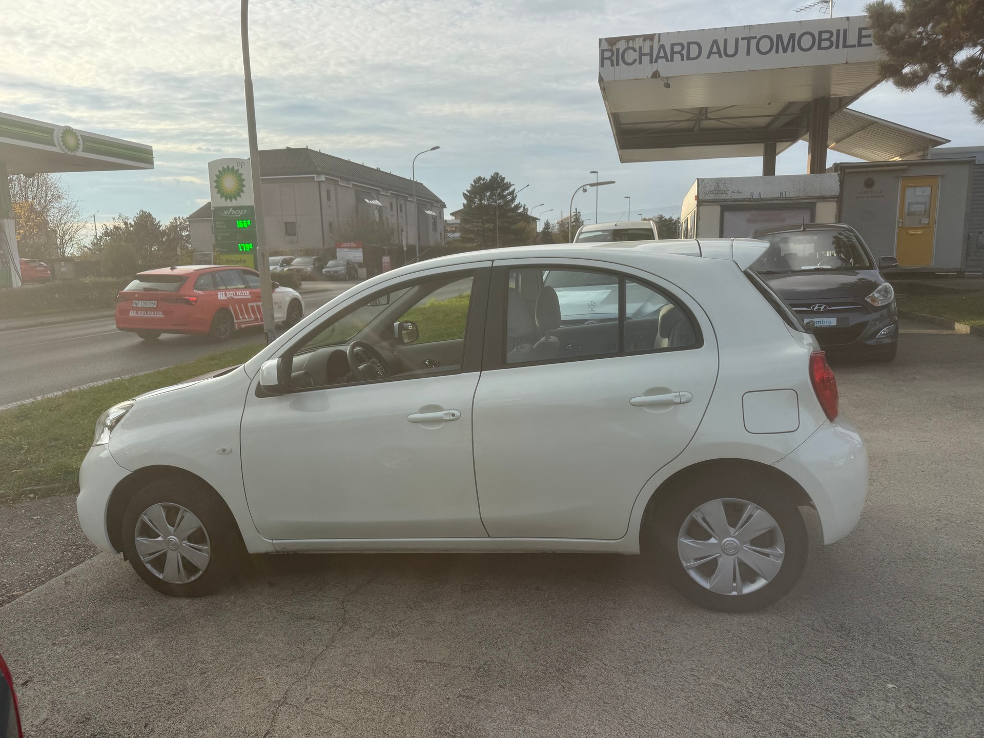 NISSAN MICRA-image-6