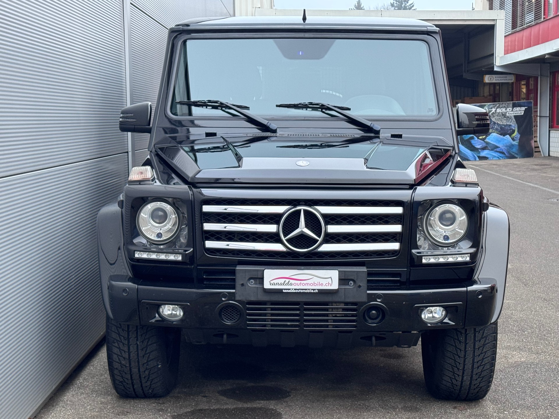 MERCEDES-BENZ G 500 7G+4x4+Leder+Navi+Bluetooth+ACC+Rückfahrkamera+Soundsystem+Schiebedach+Font-Entertainment+Dachhimmel Alcantara+AHK+-showroom-element-3