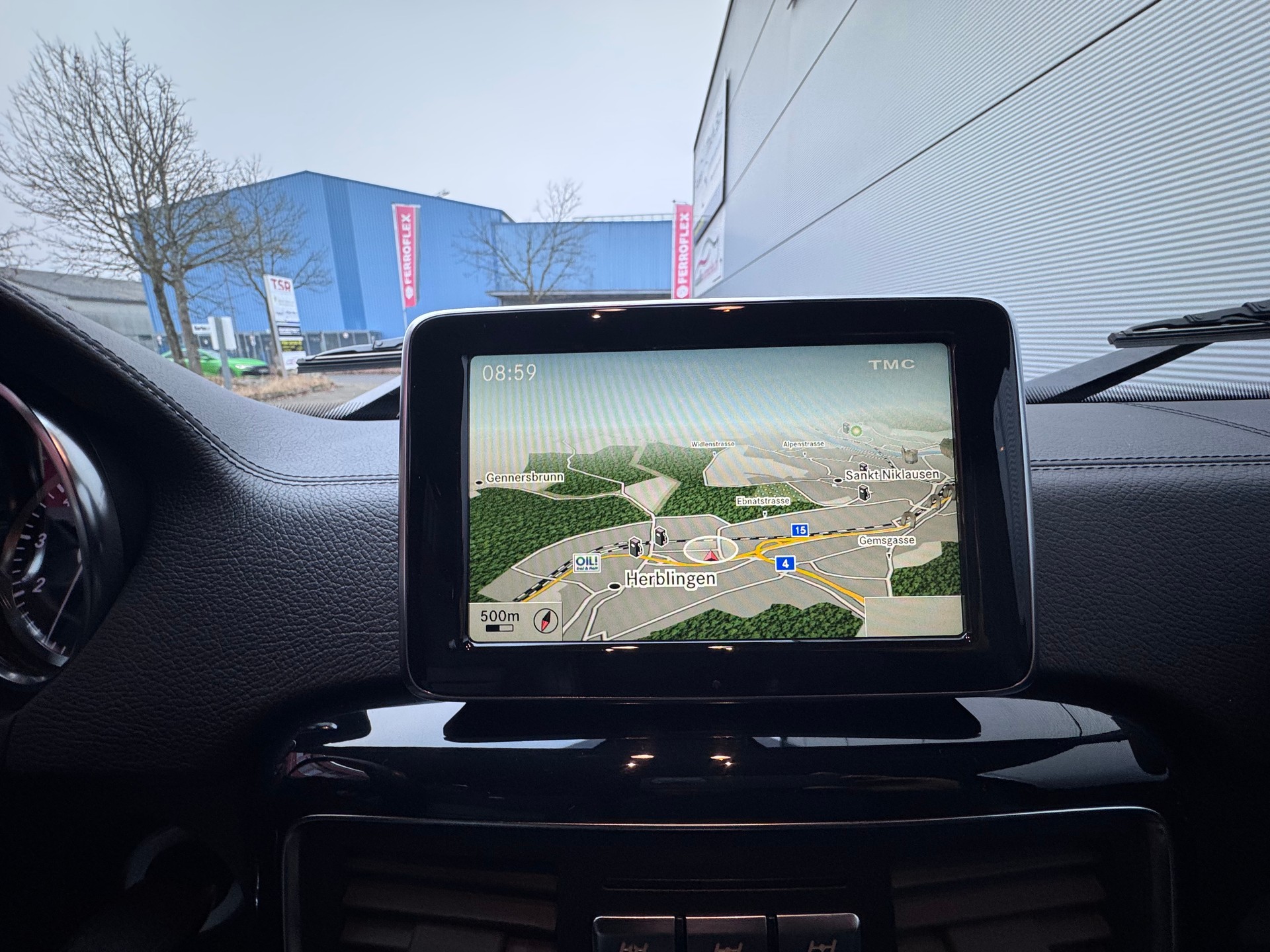 MERCEDES-BENZ G 500 7G+4x4+Leder+Navi+Bluetooth+ACC+Rückfahrkamera+Soundsystem+Schiebedach+Font-Entertainment+Dachhimmel Alcantara+AHK+-image-24