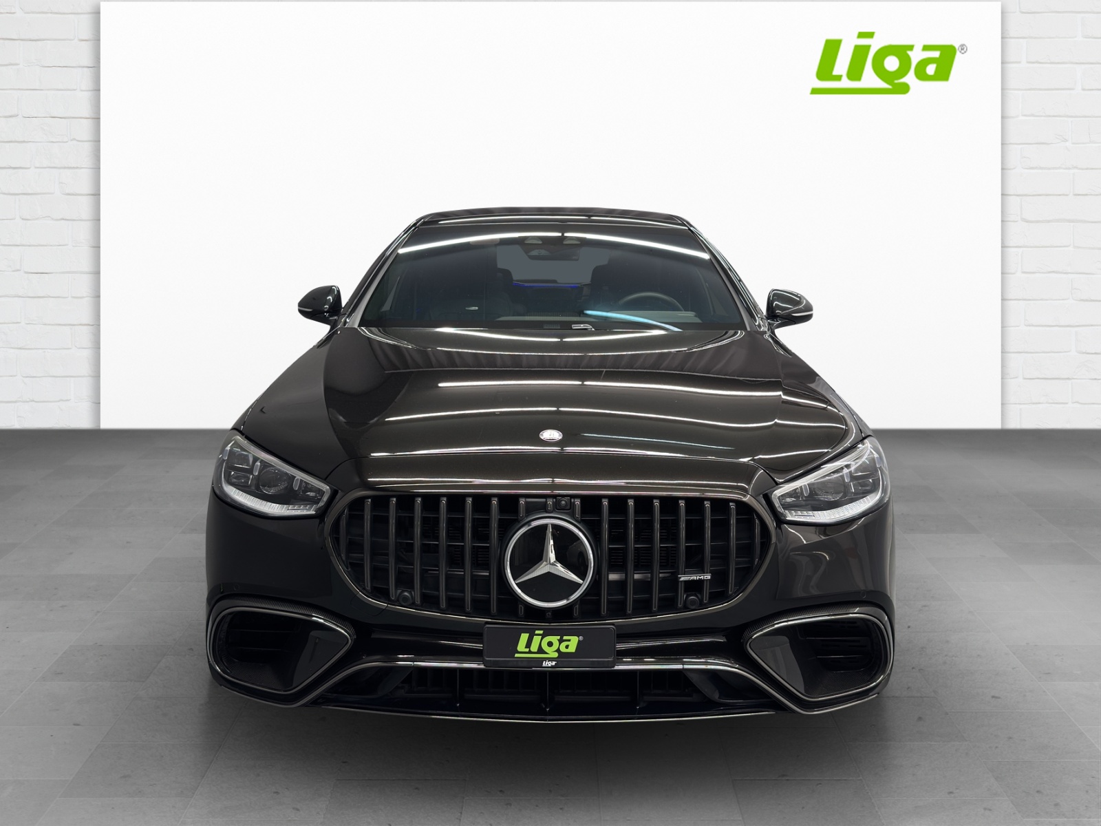 MERCEDES-BENZ AMG S 63 V8 Performance-showroom-element-2