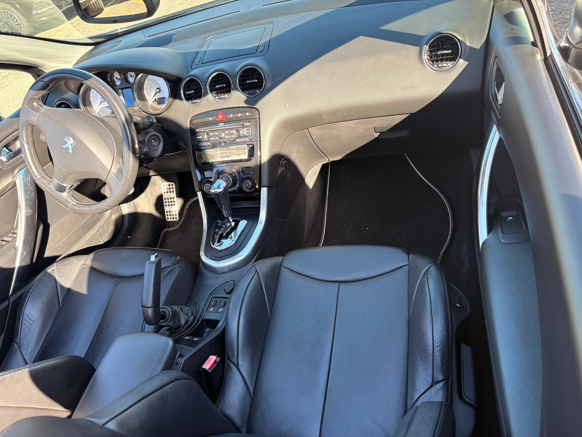 PEUGEOT 308 CC 1.6 16V Turbo Allure Automatic-image-7