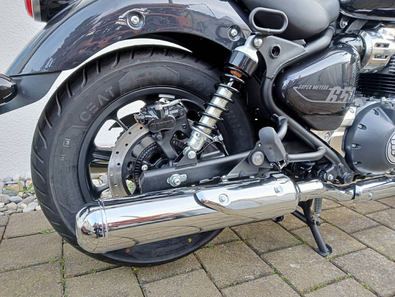 ROYAL ENFIELD Super Meteor 650 Astral-image-9