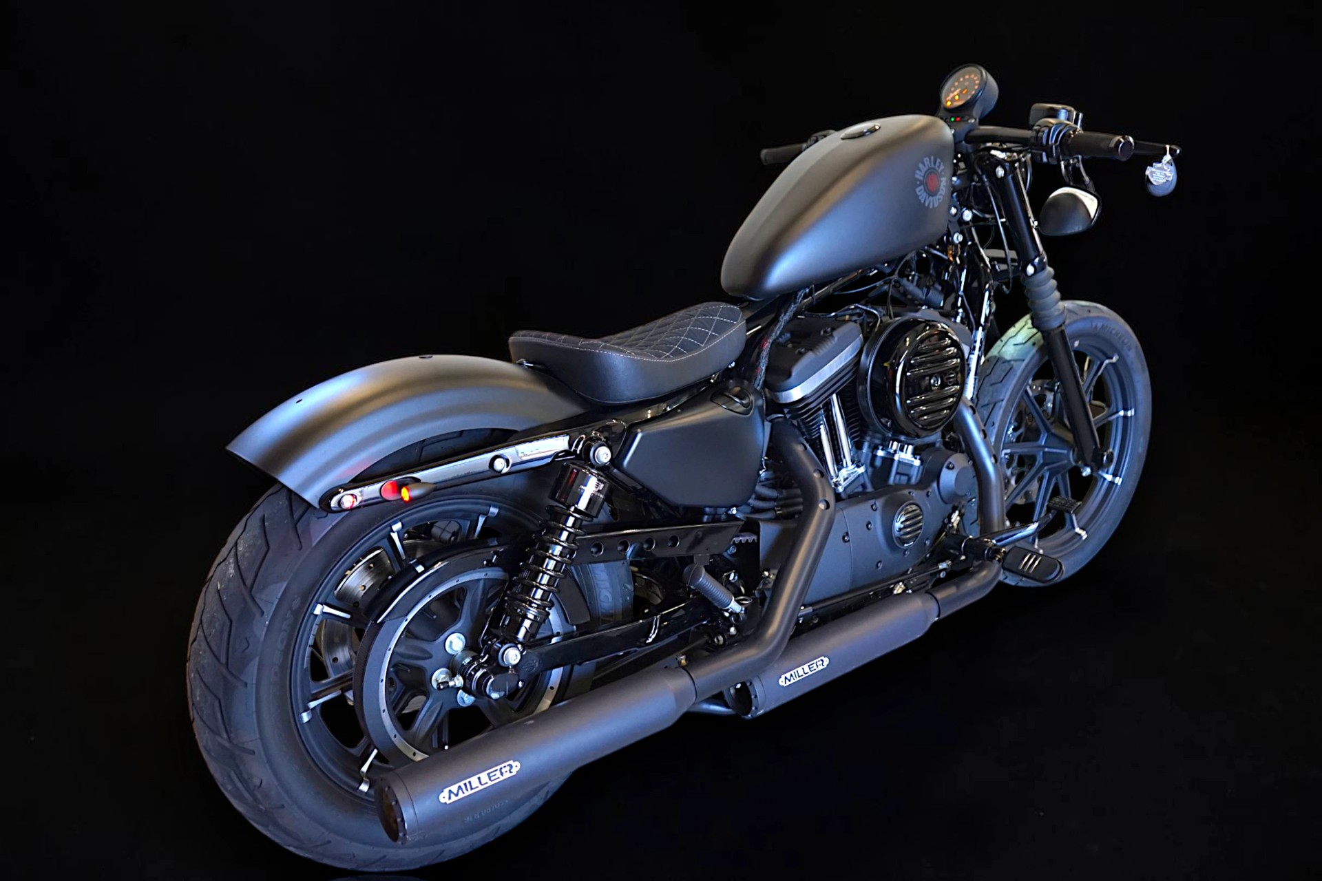 HARLEY-DAVIDSON XL 883 N Sportster Iron ABS-image-2