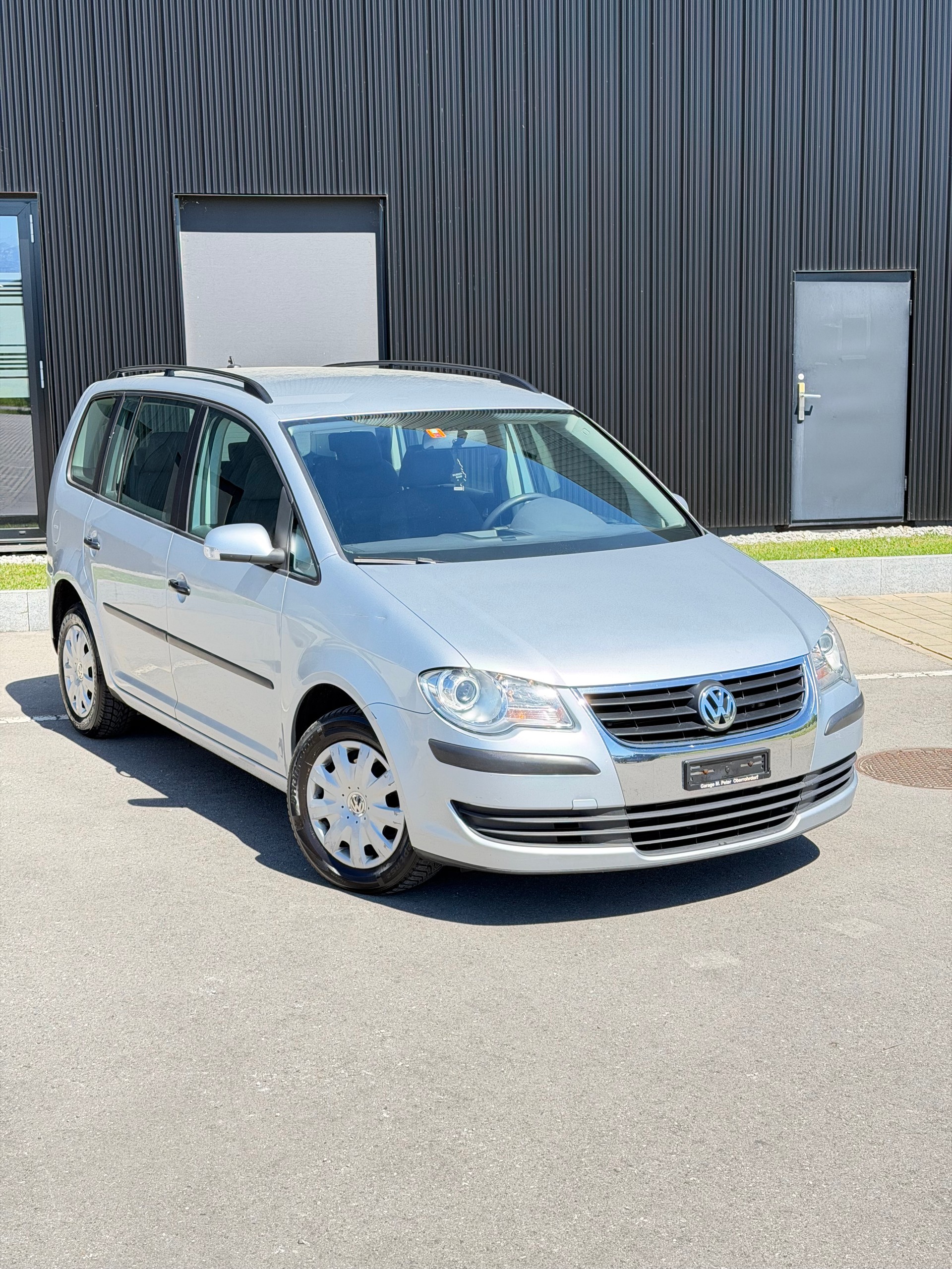 VW Touran 1.9 TDI Trendline DSG-image-10