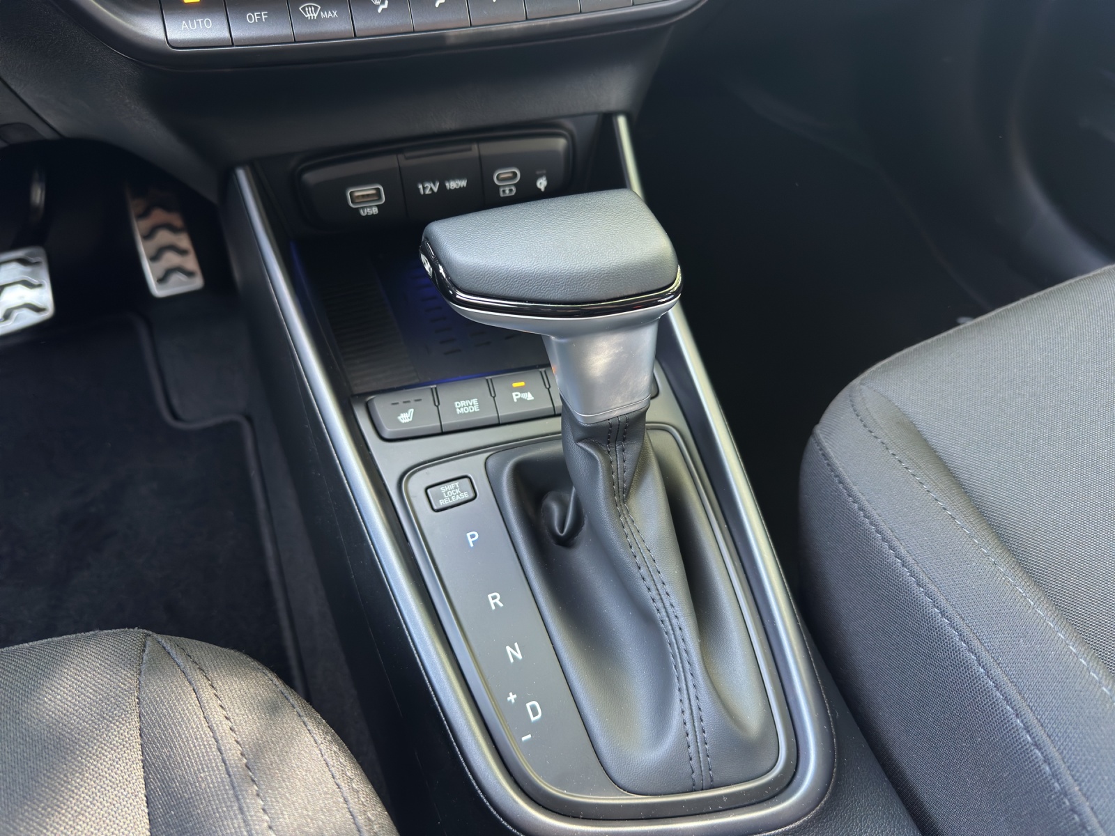 HYUNDAI Bayon 1.0 T-GDi Vertex-image-9