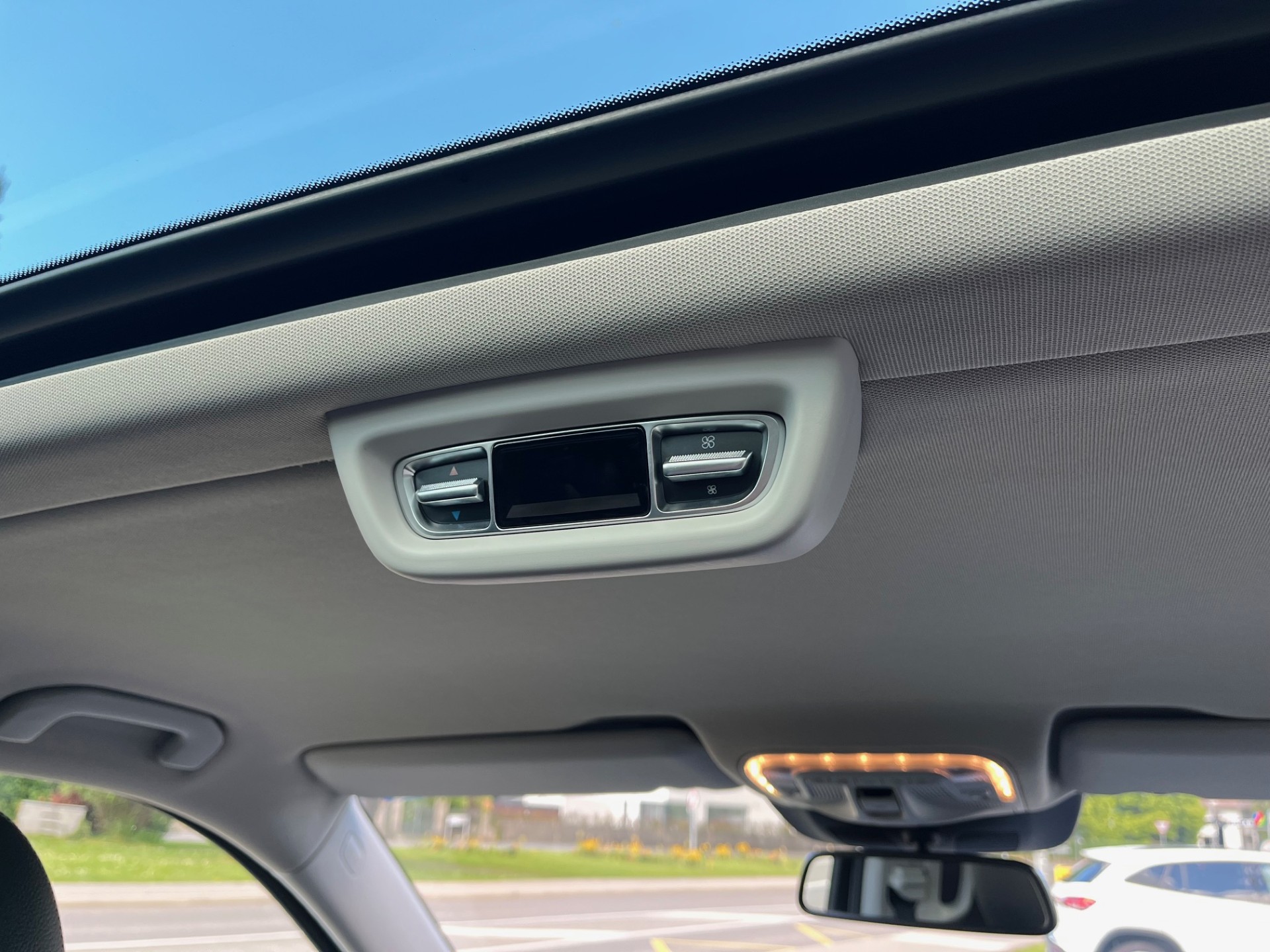 MERCEDES-BENZ V 300 d lang Avantgarde 4Matic 9G-Tronic-image-20