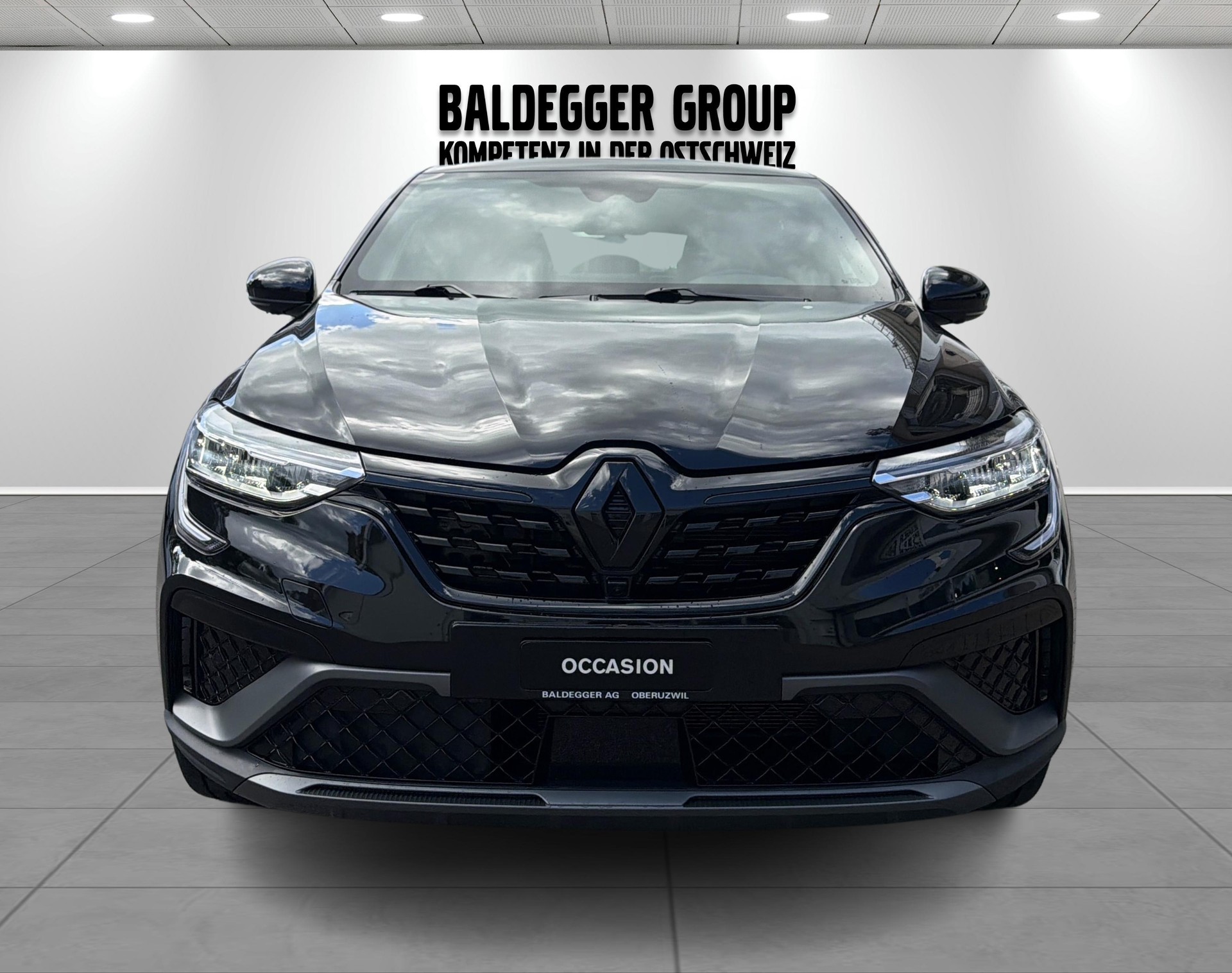 RENAULT Arkana 1.6 E-Tech Engineered-showroom-element-3