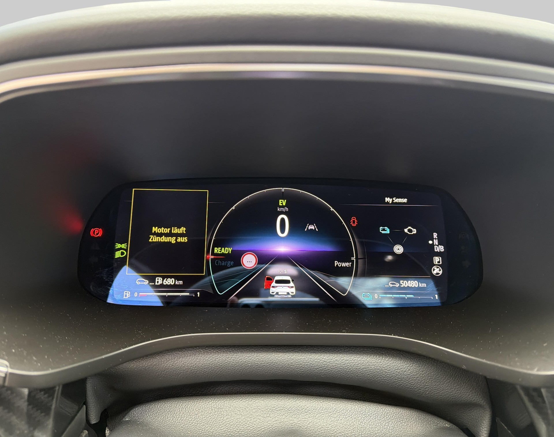 RENAULT Arkana 1.6 E-Tech Engineered-image-14