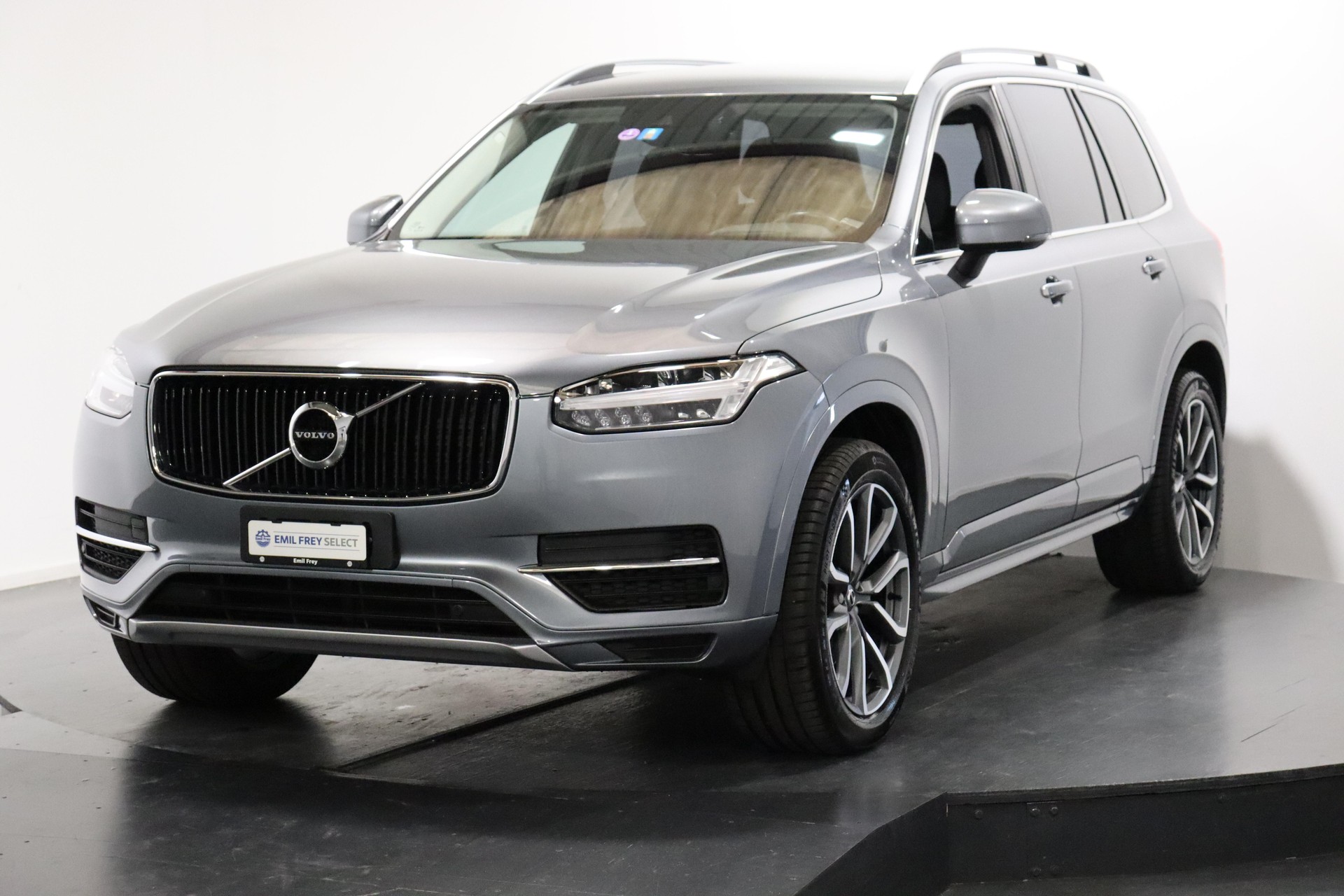 VOLVO XC90 2.0 T6 Momentum 7P. AWD-showroom-element-2