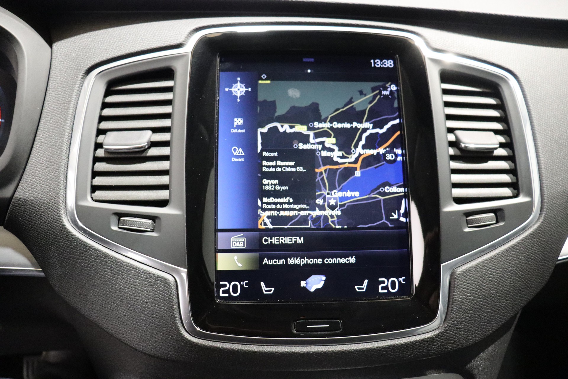 VOLVO XC90 2.0 T6 Momentum 7P. AWD-image-15