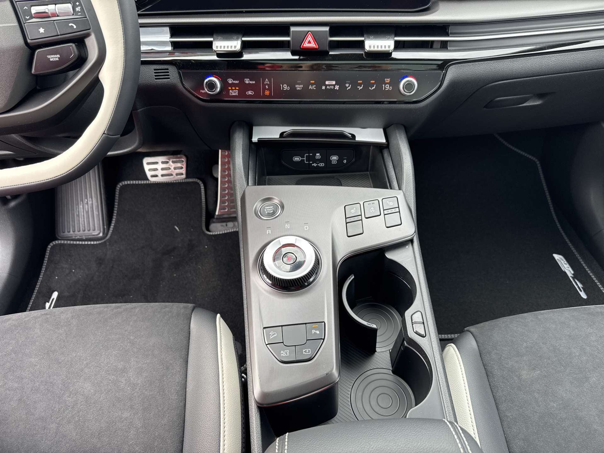 KIA Sportage 1.6T-GDi HEV GT-Line 239PS 4x4 Automat NEUES MODELL-image-10