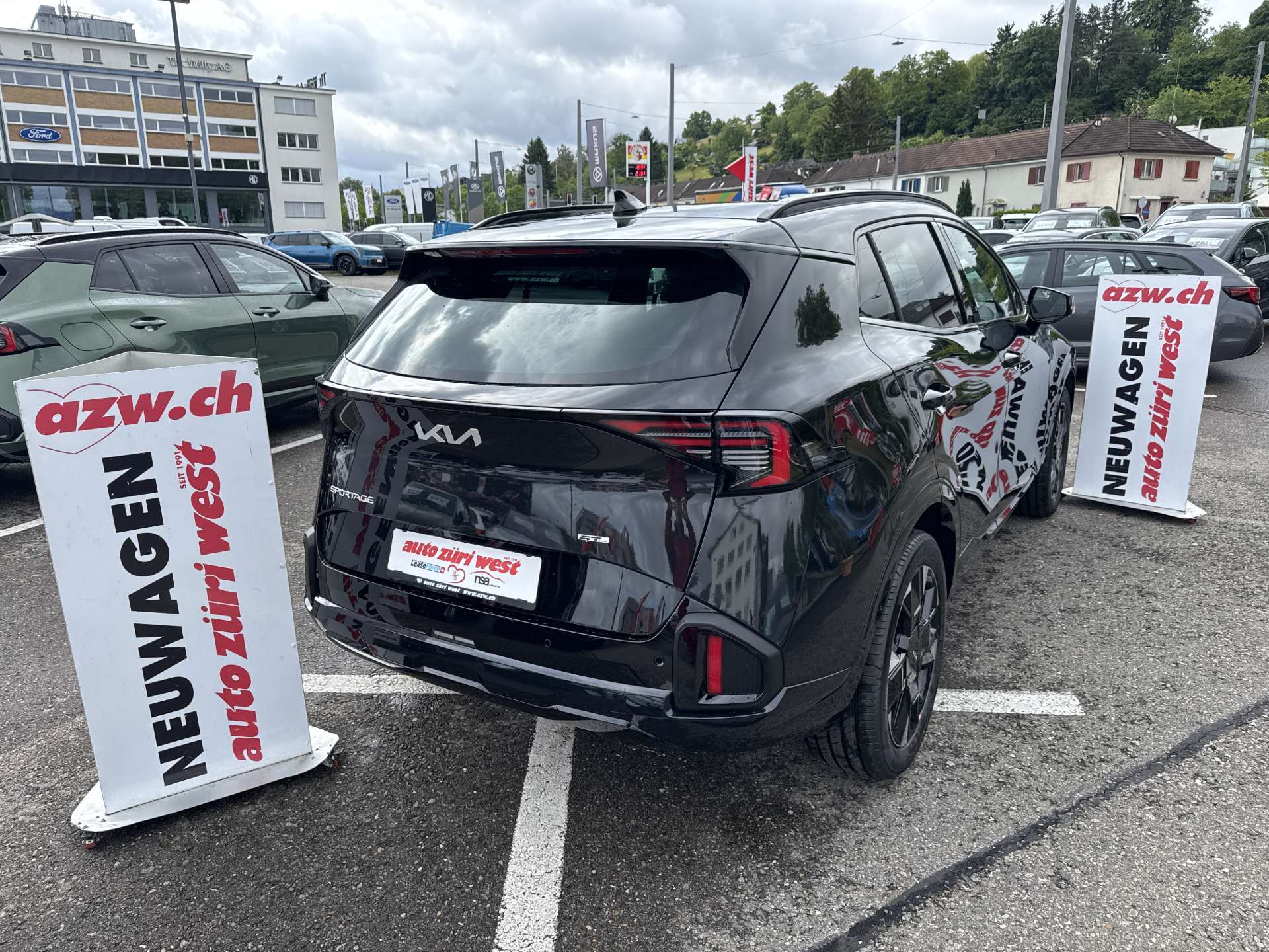 KIA Sportage 1.6T-GDi HEV GT-Line 239PS 4x4 Automat NEUES MODELL-showroom-element-2
