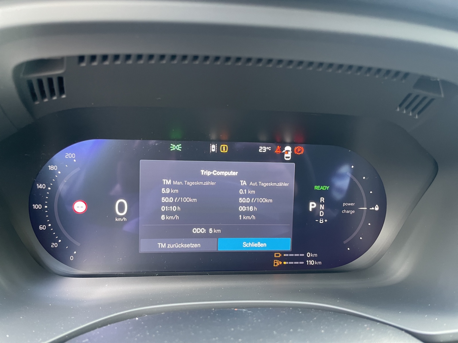 VOLVO XC60 2.0 T8 TE Ultra Dark eAWD-image-15