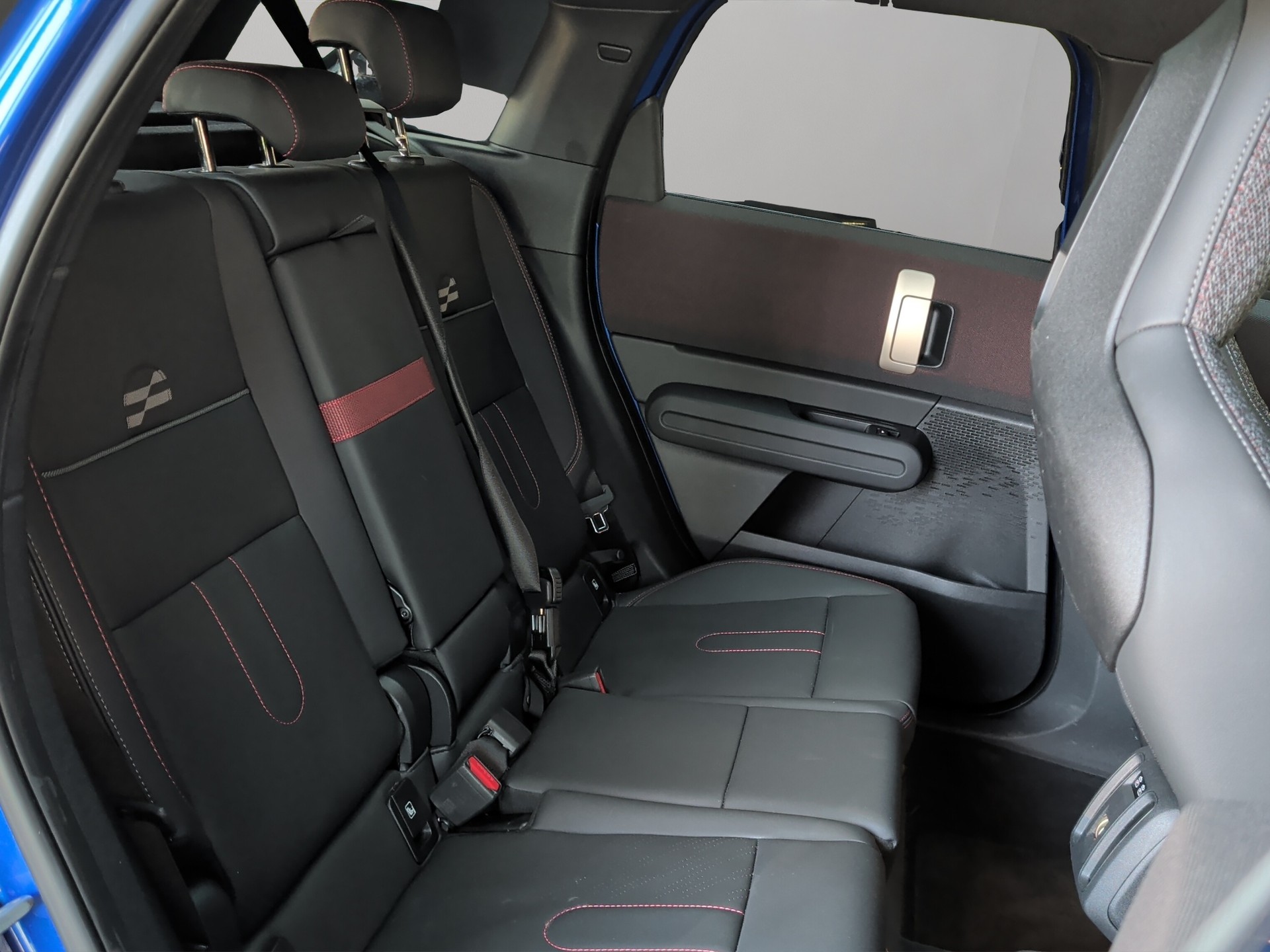 MINI Countryman S ALL4 Steptronic-image-21