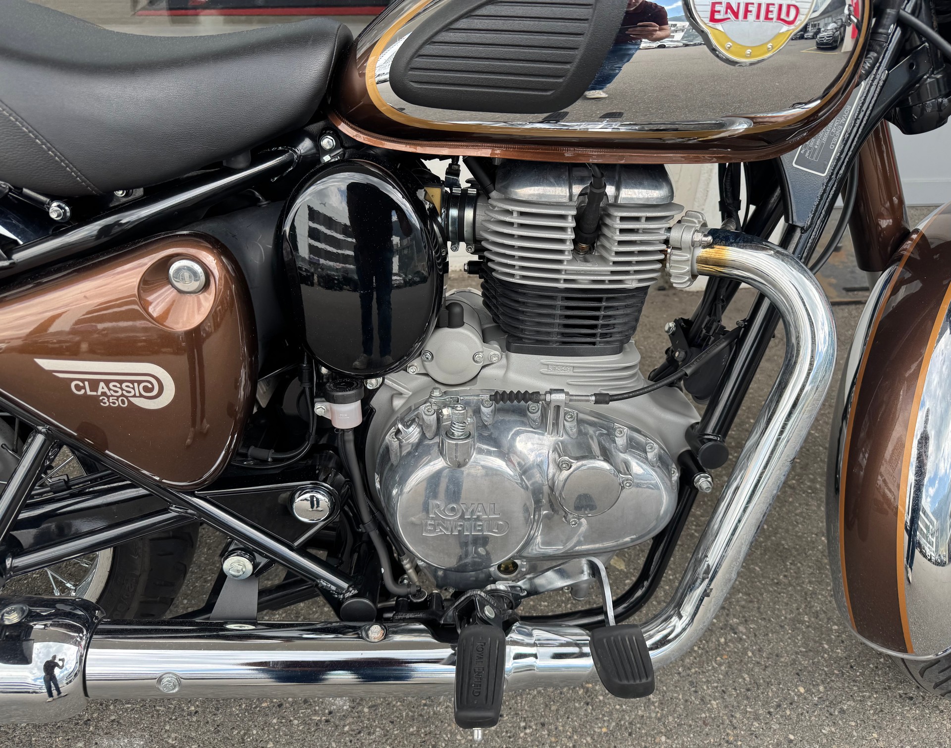 ROYAL ENFIELD Classic 350 Chrome-image-4