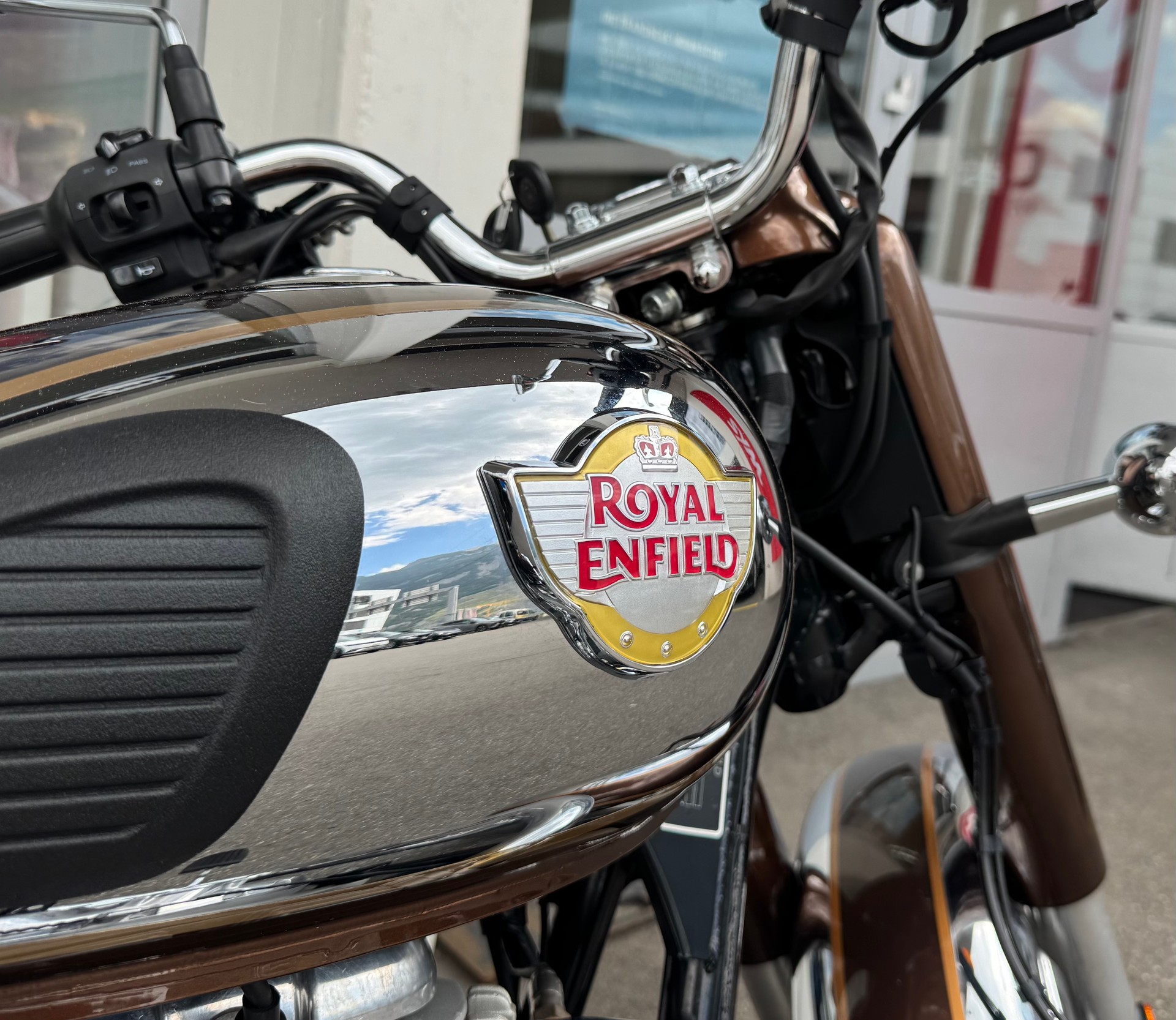 ROYAL ENFIELD Classic 350 Chrome-image-5