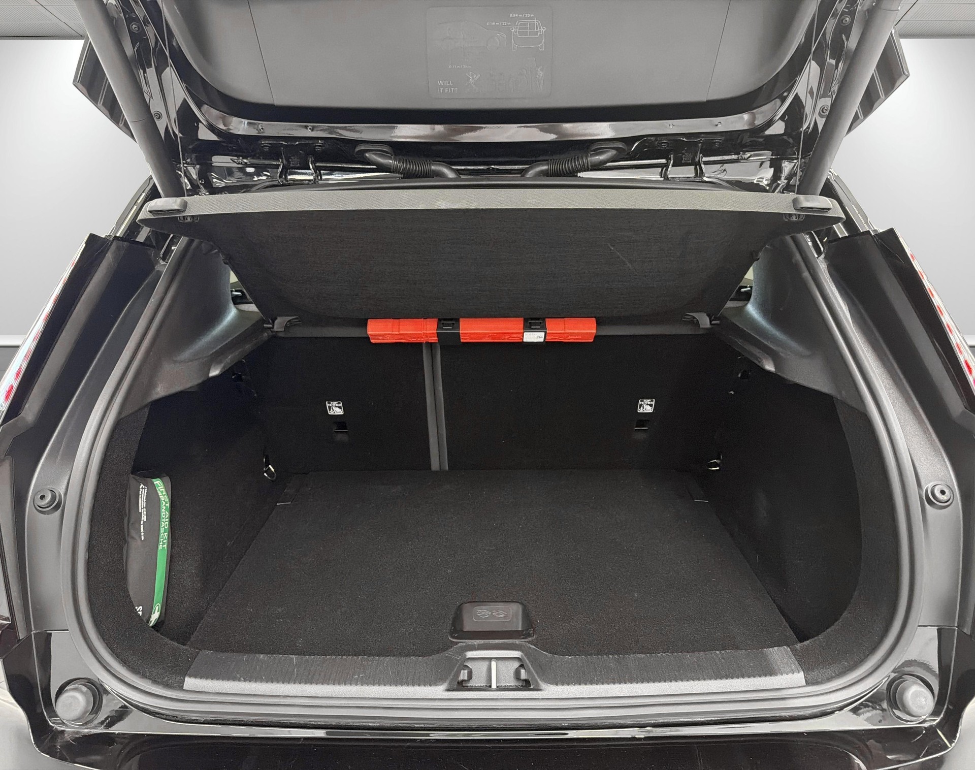 VOLVO EX 30 E60 Twin Ultra Performanc-image-10